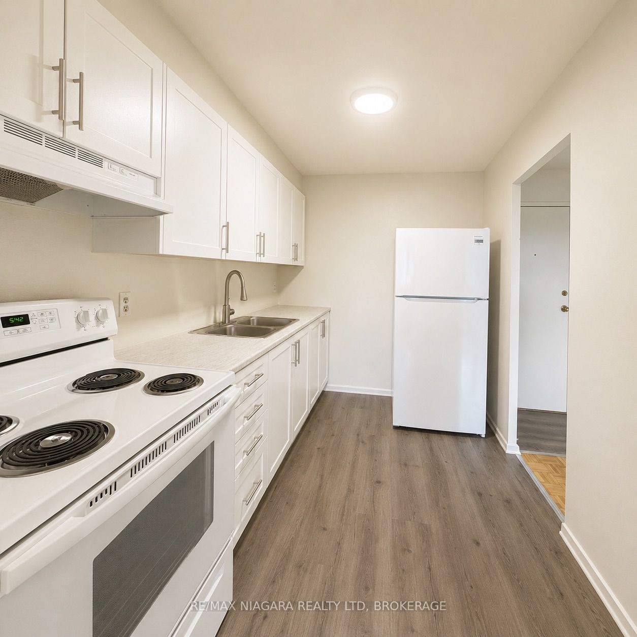 550 King Street 303, Midland, ON L4R 3N1 photo 5