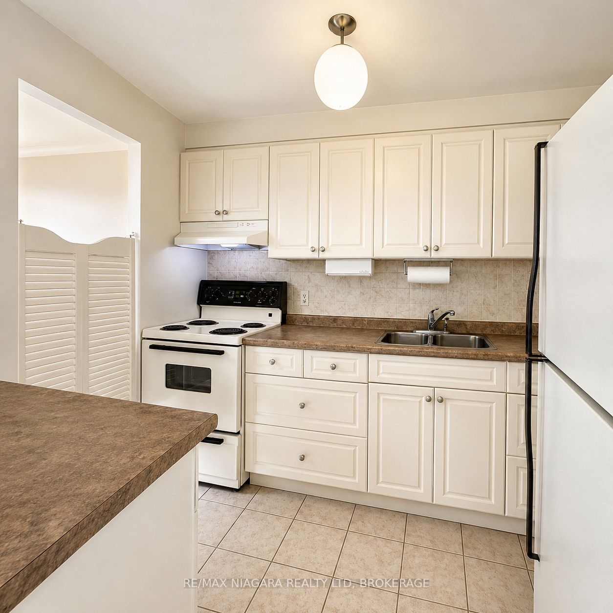 550 King Street 307, Midland, ON L4R 3N1 photo 5