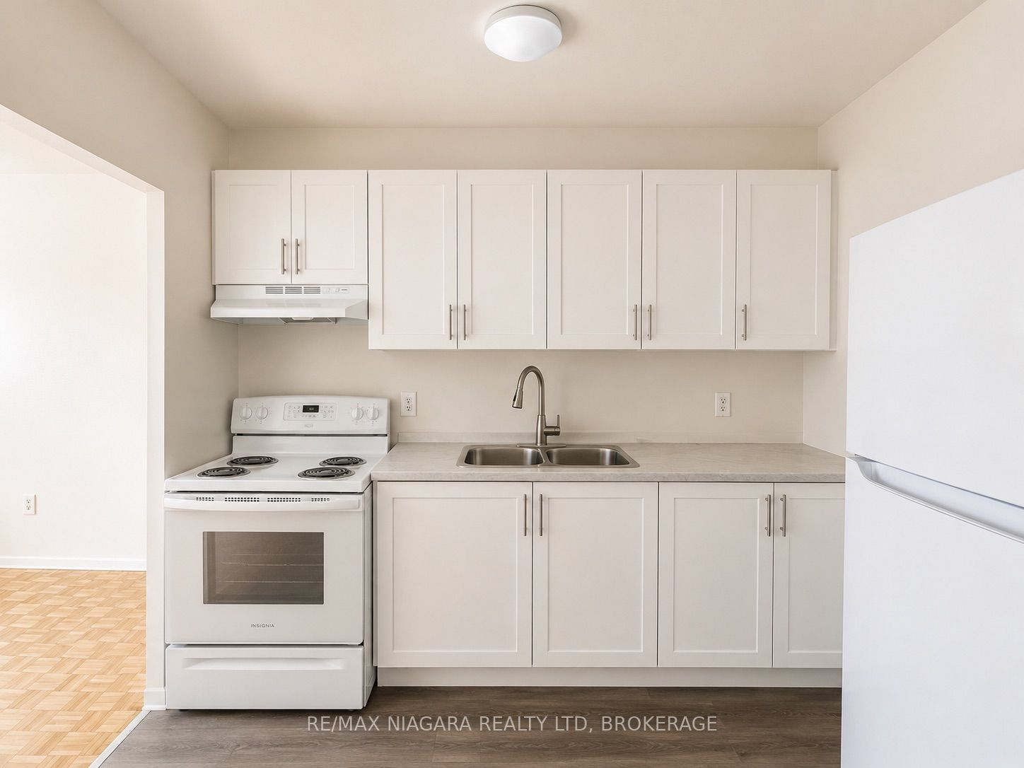 550 King Street 104, Midland, ON L4R 3N1 photo 5