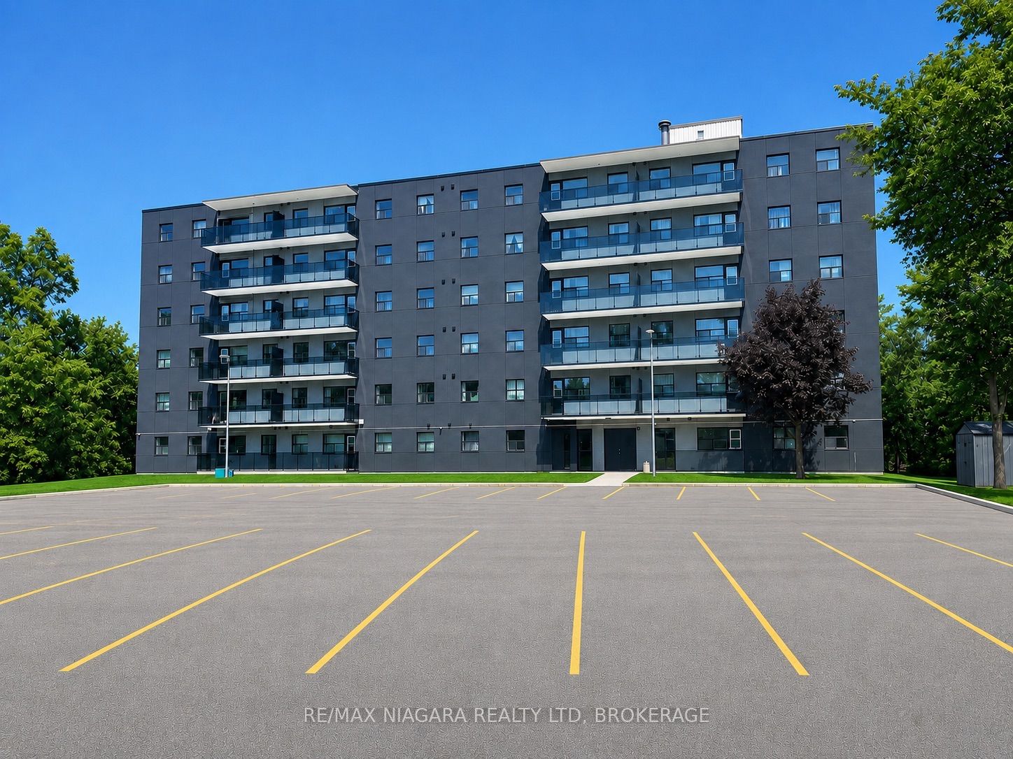 550 King Street B102, Midland, ON L4R 3N1 photo 2
