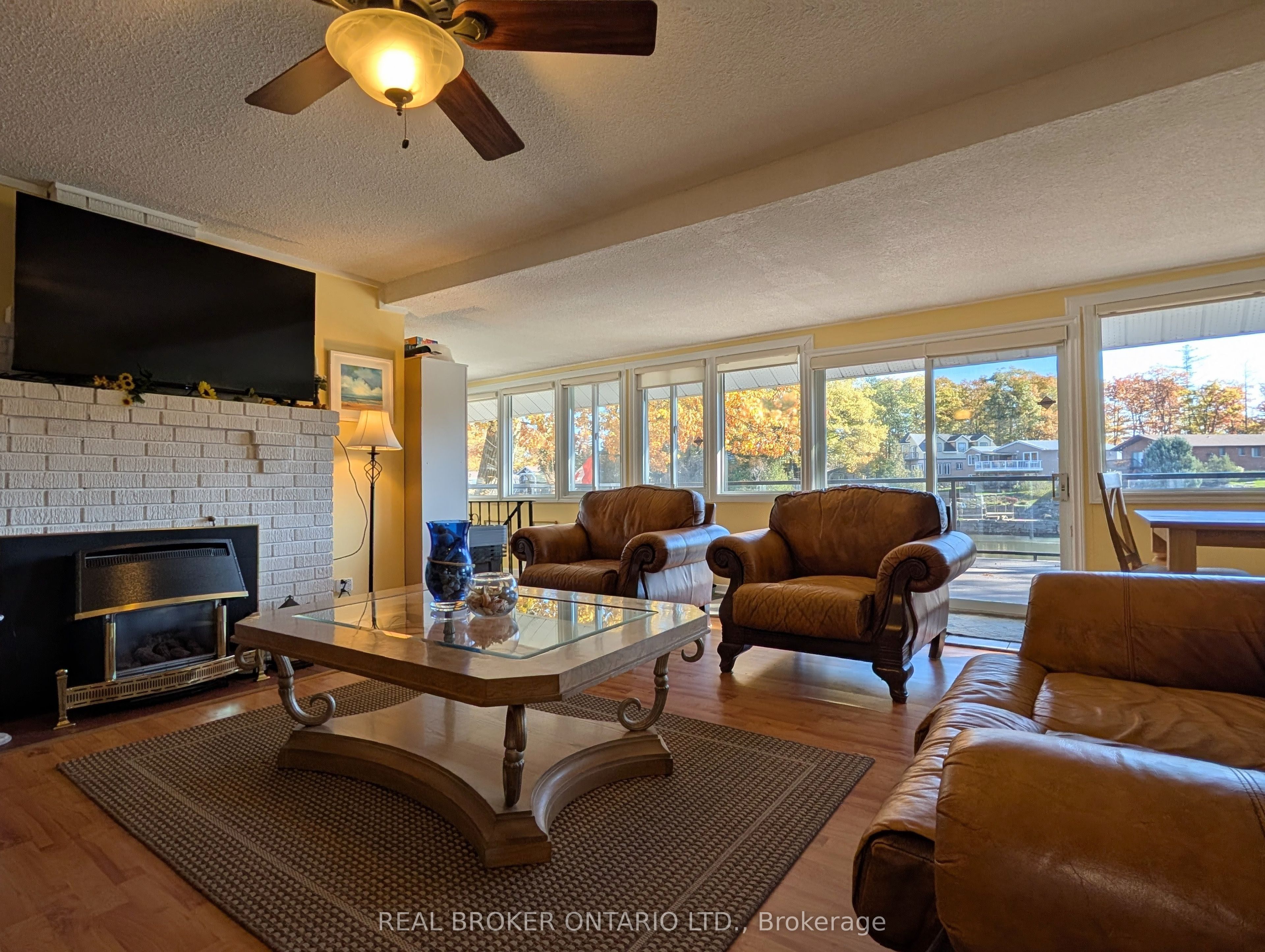 1103 Mosley Street, Wasaga Beach, ON L9Z 2G1 photo 4
