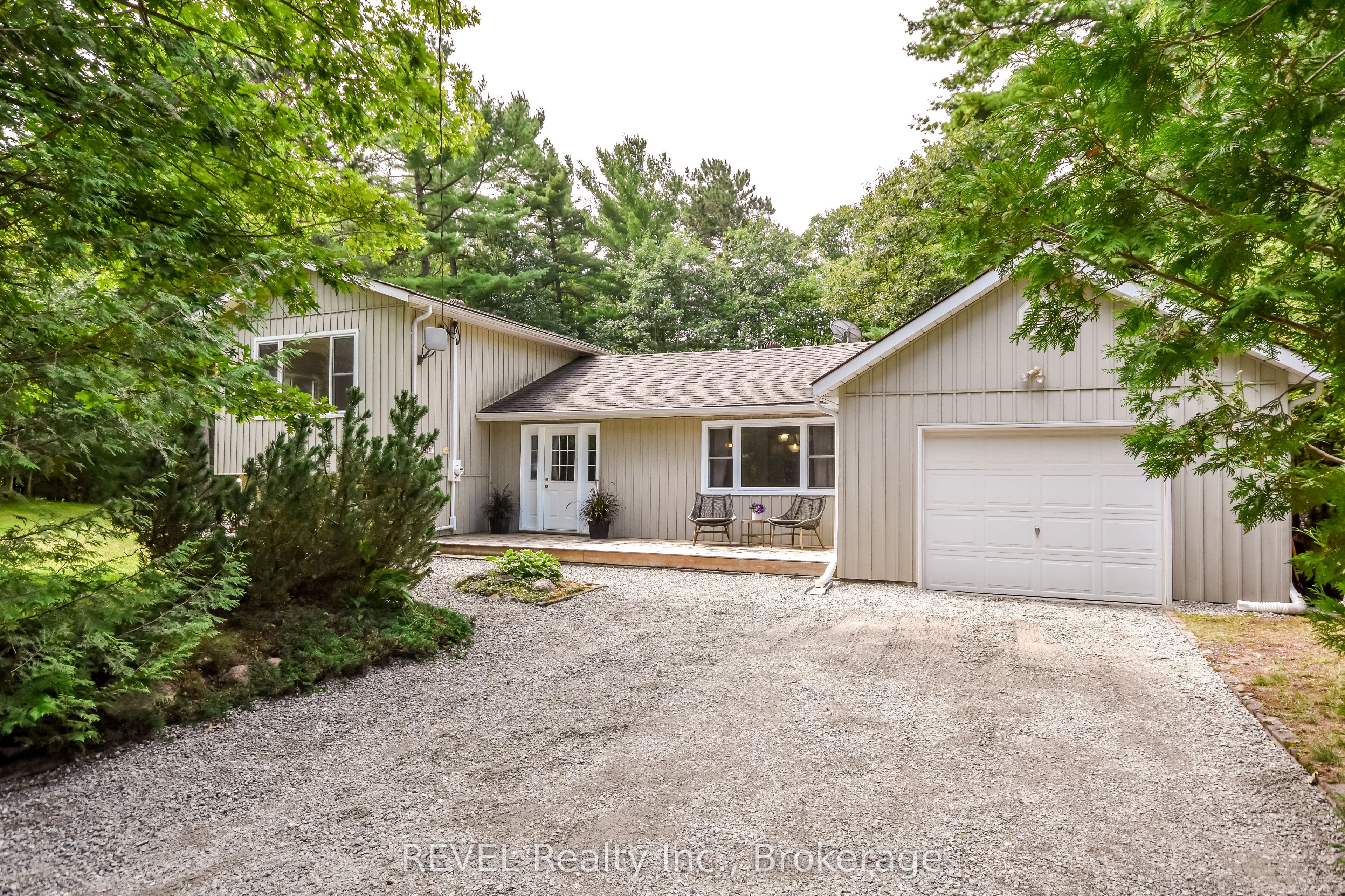 34 Trout Lane, Tiny, ON L9M 0J1 photo 2
