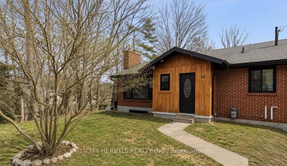 99 Wellington Street E Upper, Barrie, ON L4M 2C6