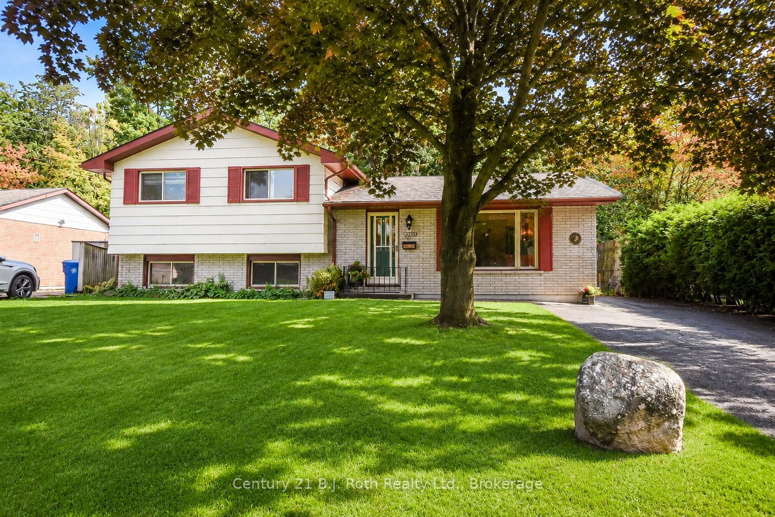299 Bay Street, Orillia, ON L3V 3X2
