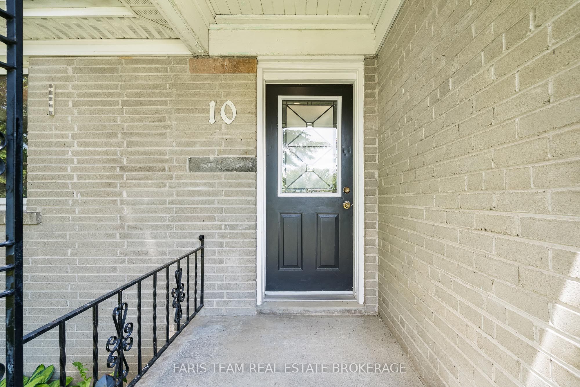 10 Karen Crescent, Orillia, ON L3V 3H1 photo 4