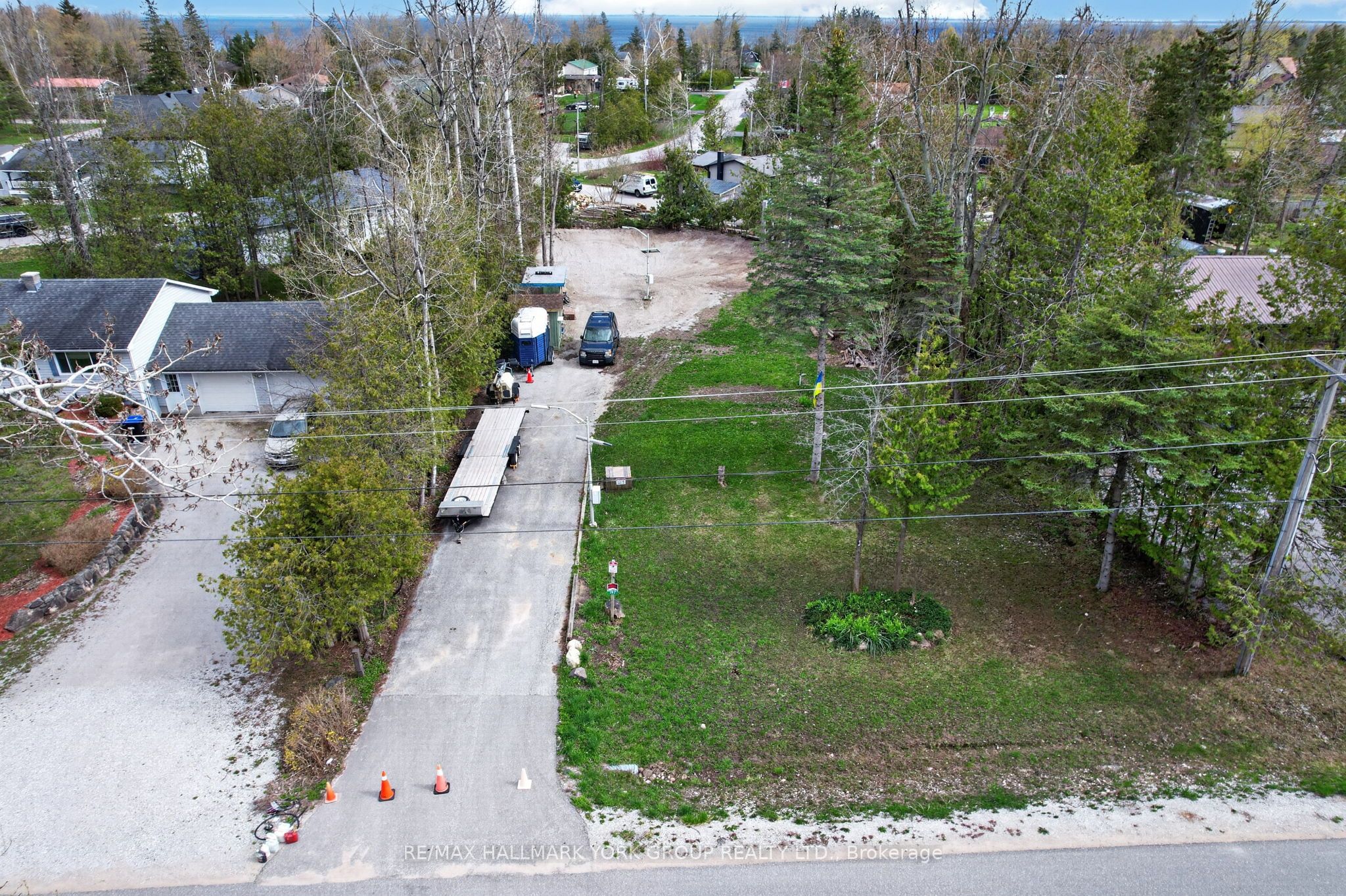 197 Kennedy Avenue, Oro-Medonte, ON L0L 1T0 photo 3
