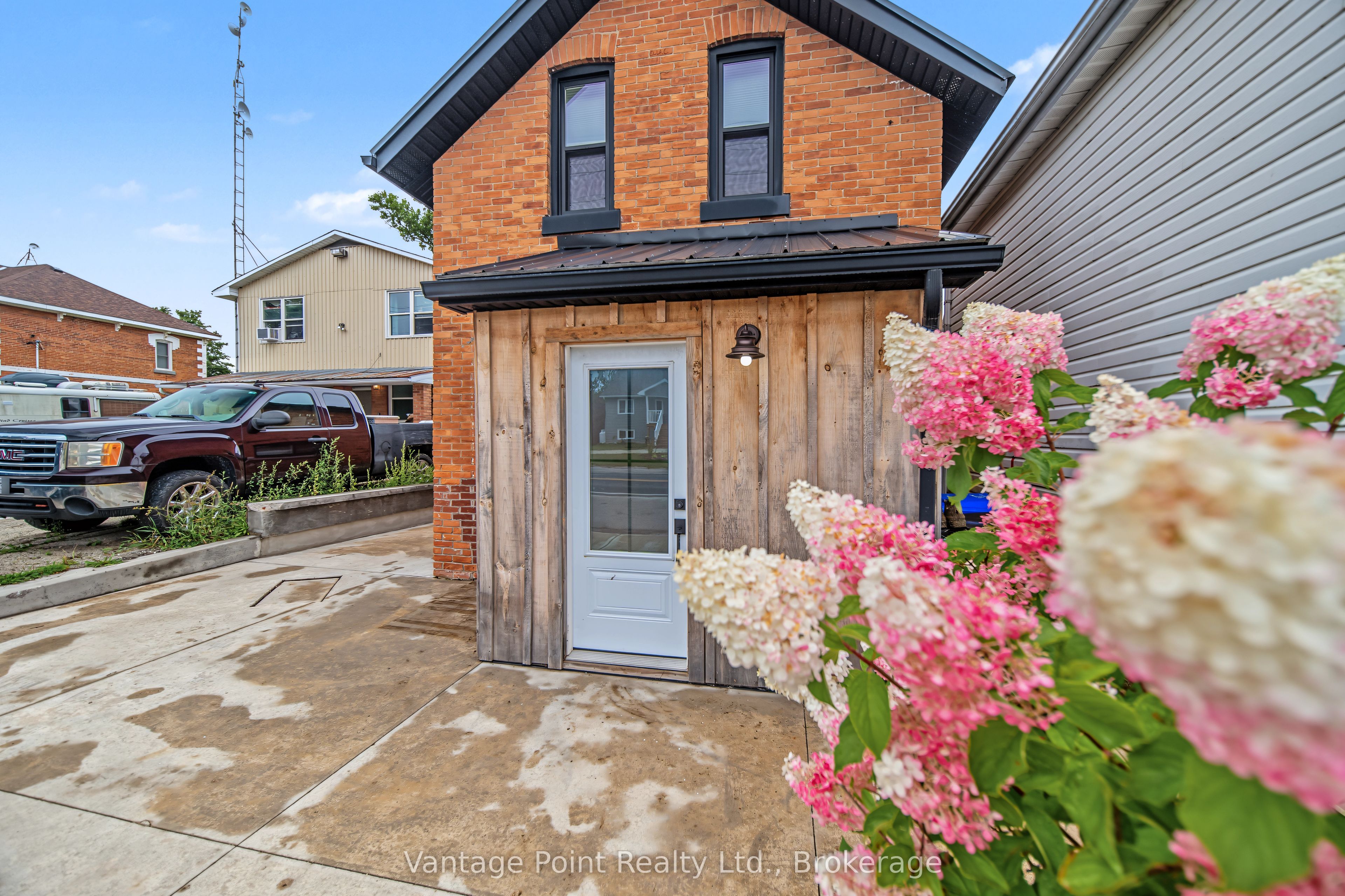 794097 124 Grey Road, Clearview, ON N0C 1M0 photo 2