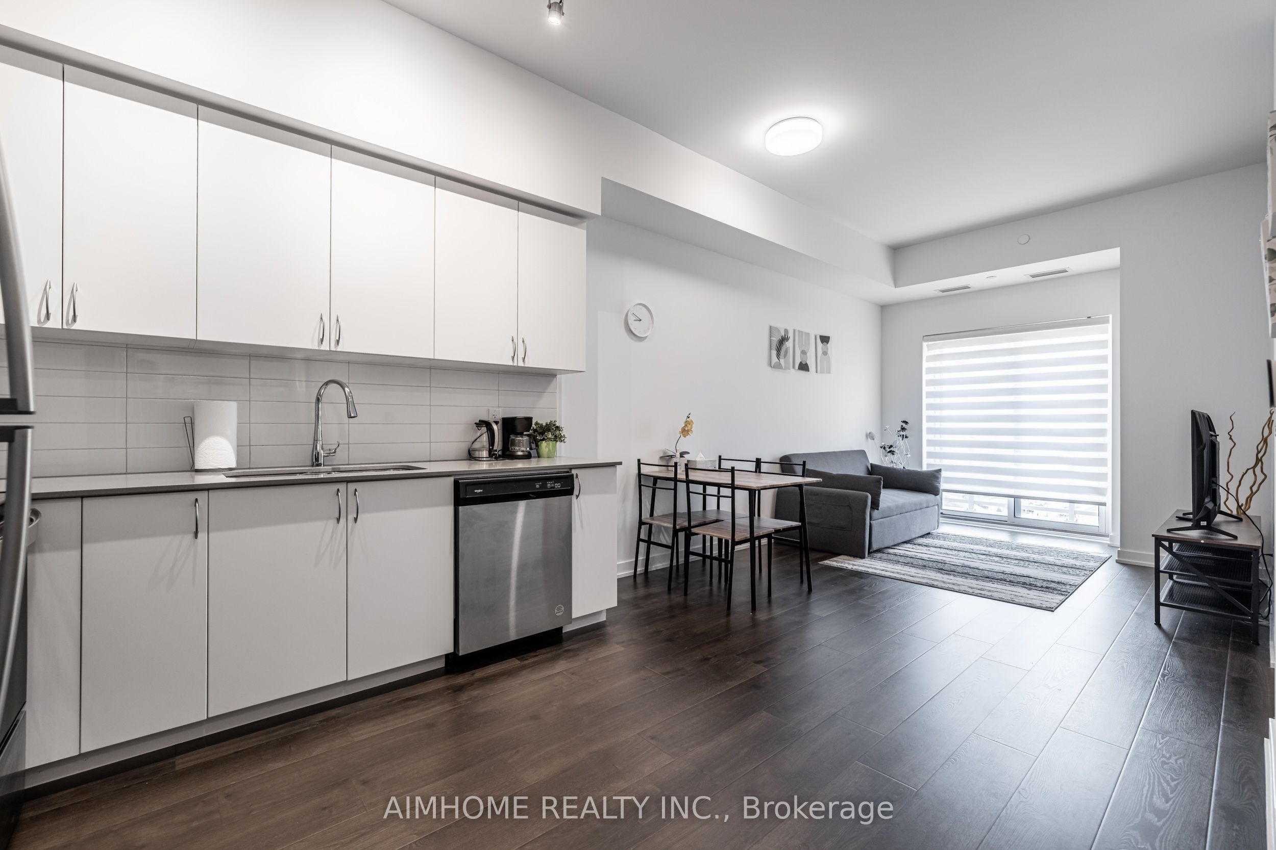 56 Lakeside Terrace 1203, Barrie, ON L4M 0L4 photo 3