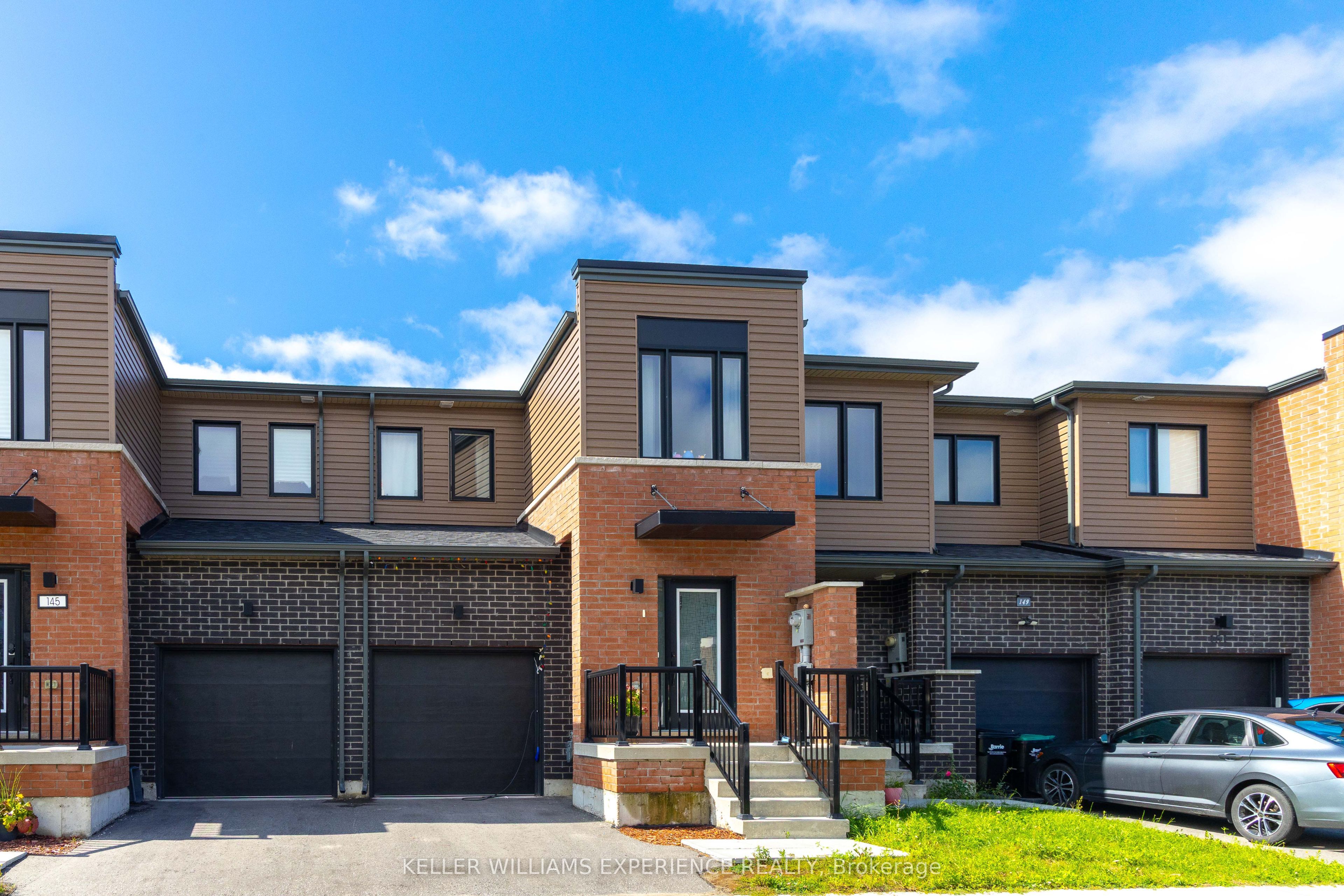 147 Turnberry Lane, Barrie, ON L9J 0M4 photo 2