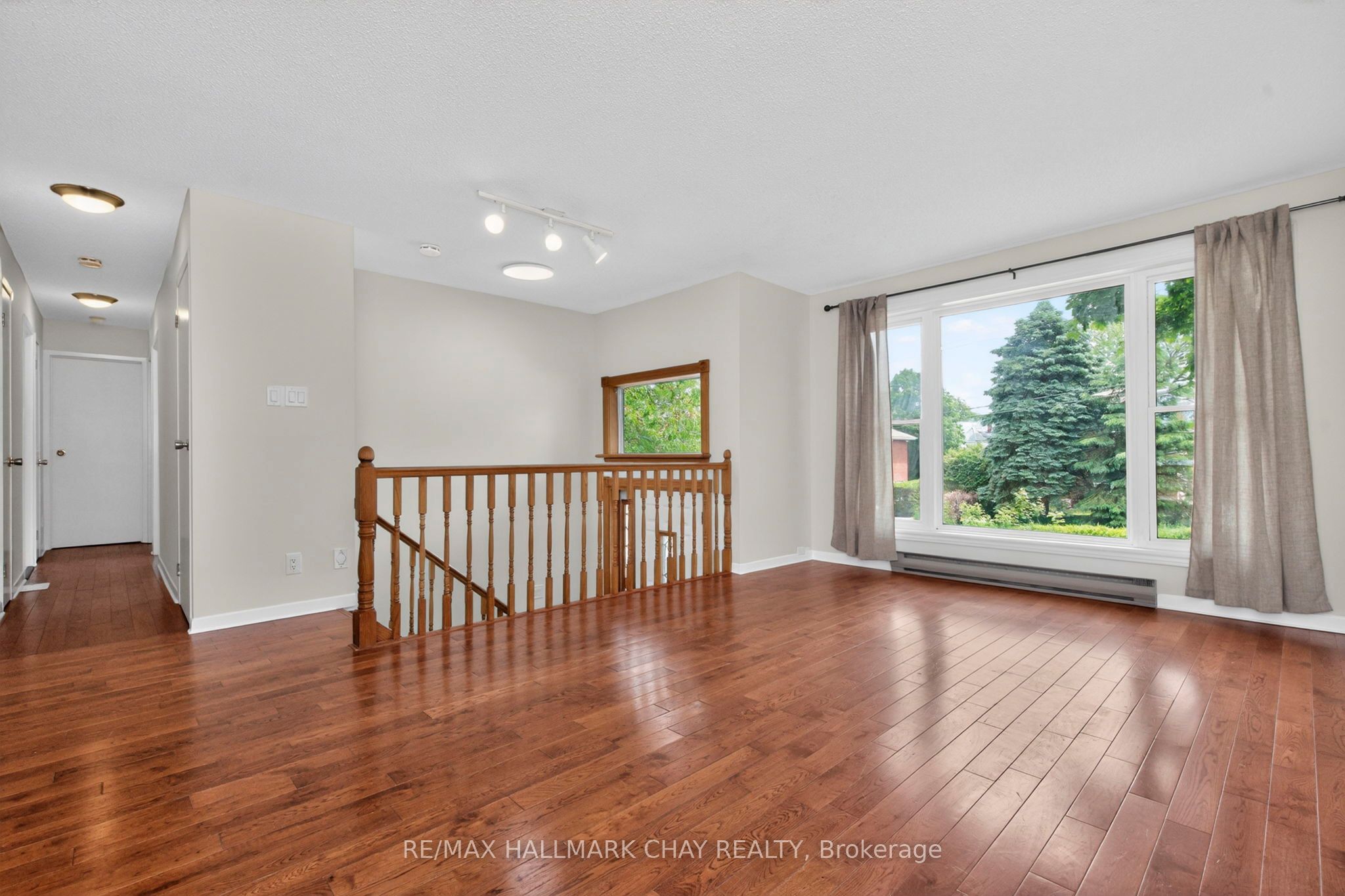 716 Dominion Avenue, Midland, ON L4R 1S6