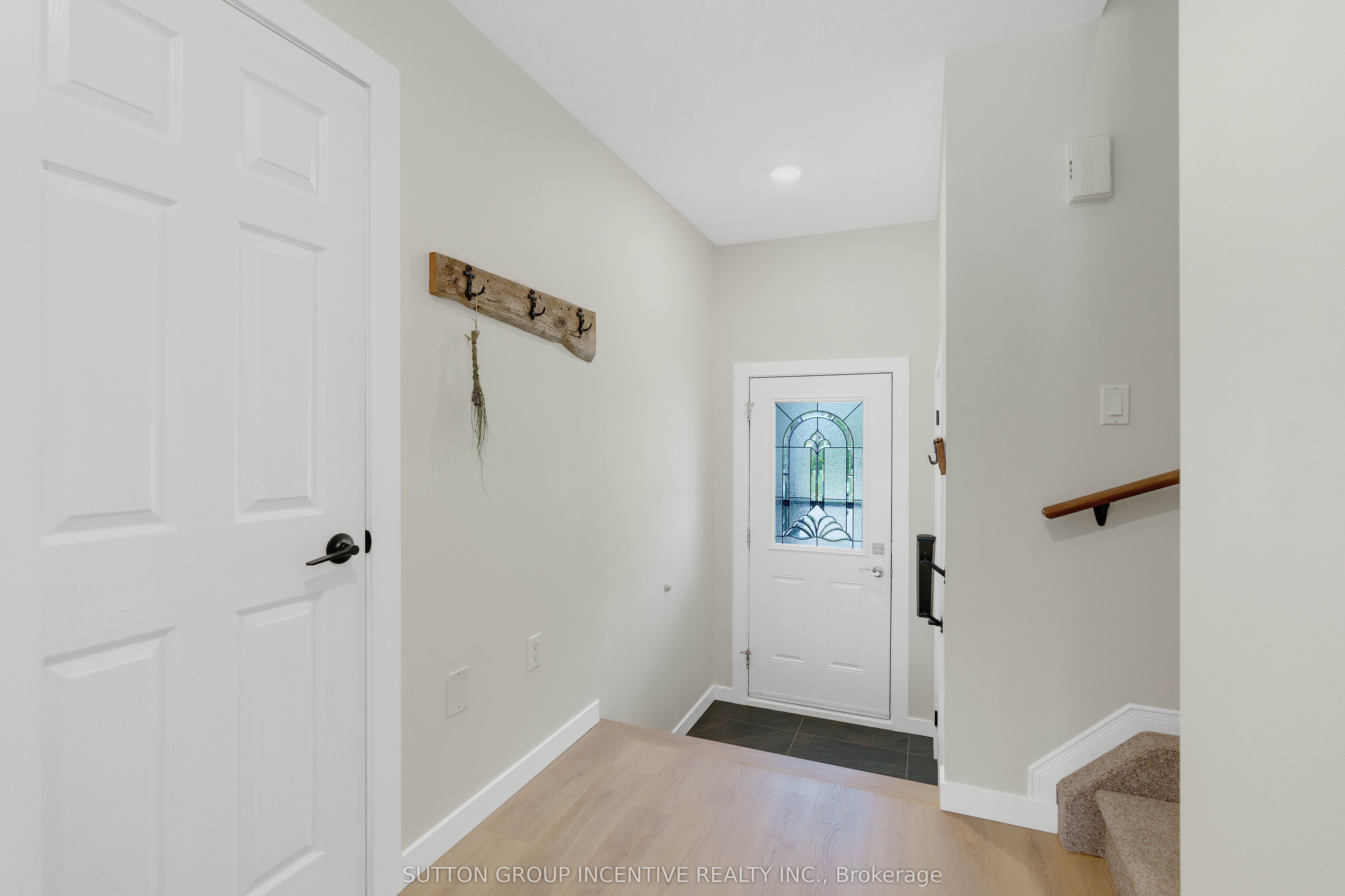 822 Coral Springs Lane, Midland, ON L4R 0A1 photo 5