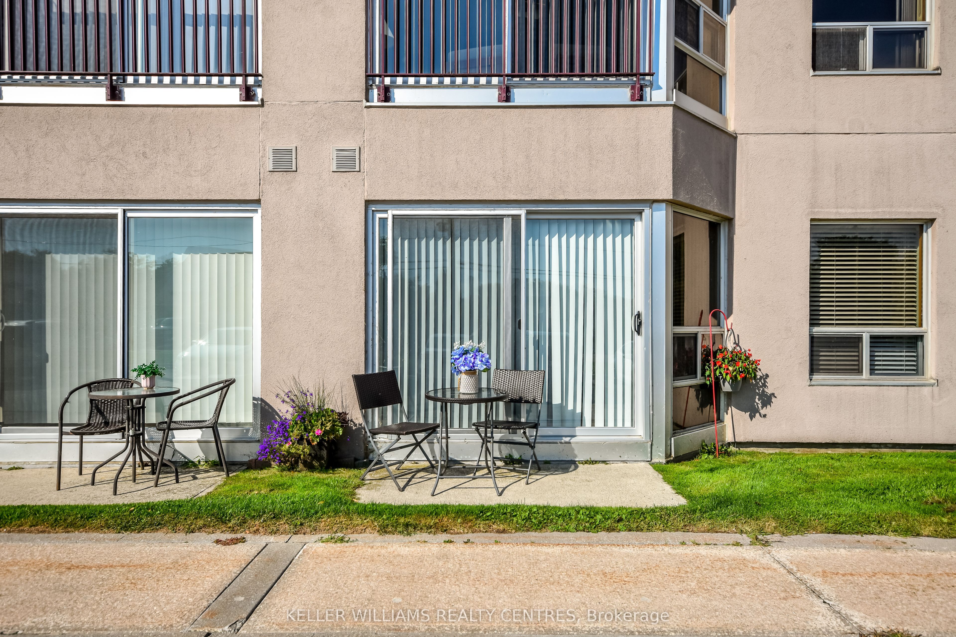 49 Raglan Street 102, Collingwood, ON L9Y 4X1 photo 4