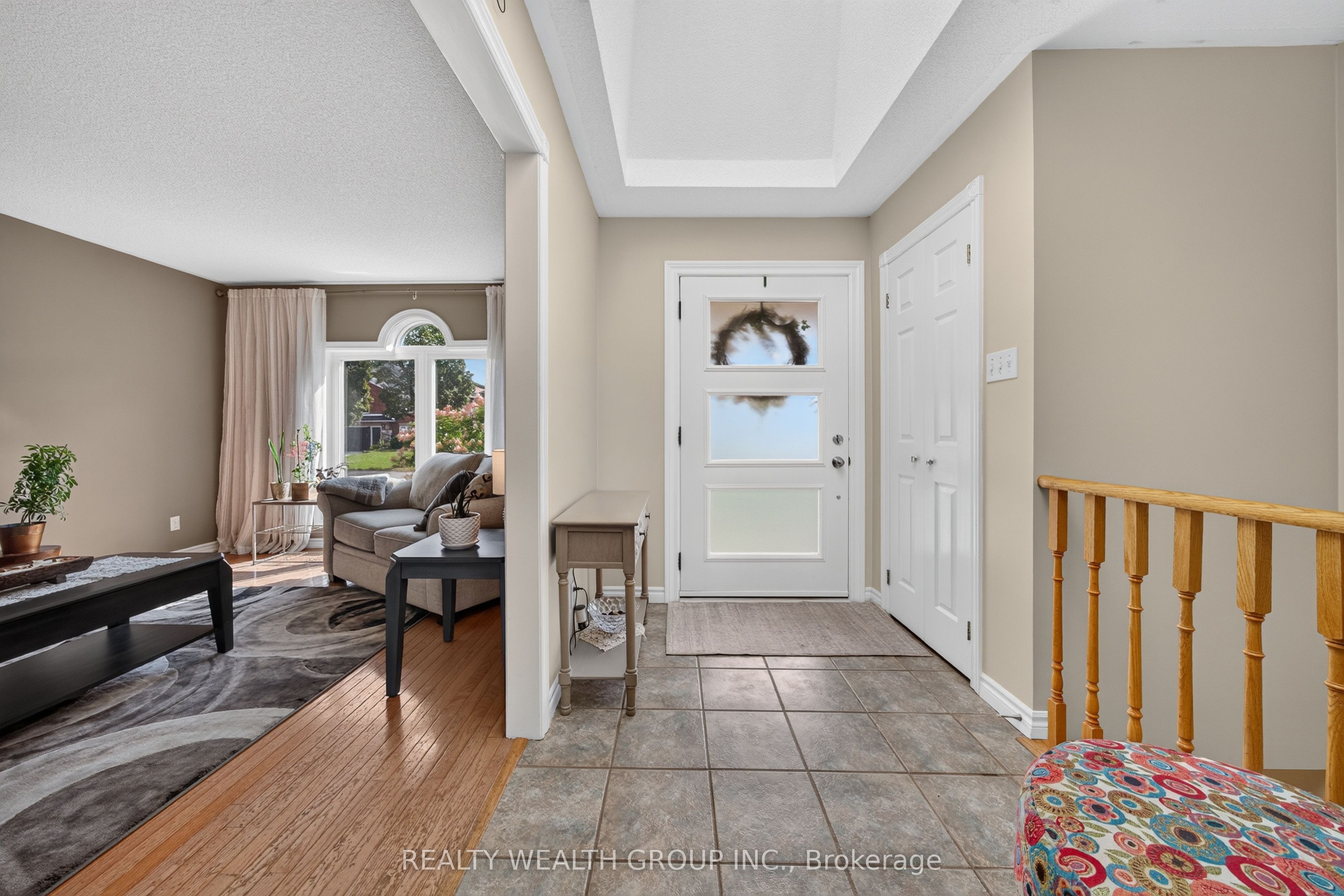 83 Logan Court, Barrie, ON L4N 8G7 photo 5