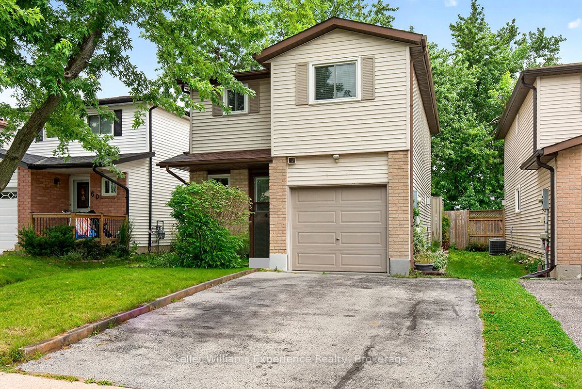 58 Maitland Drive, Barrie, ON L4M 5V7