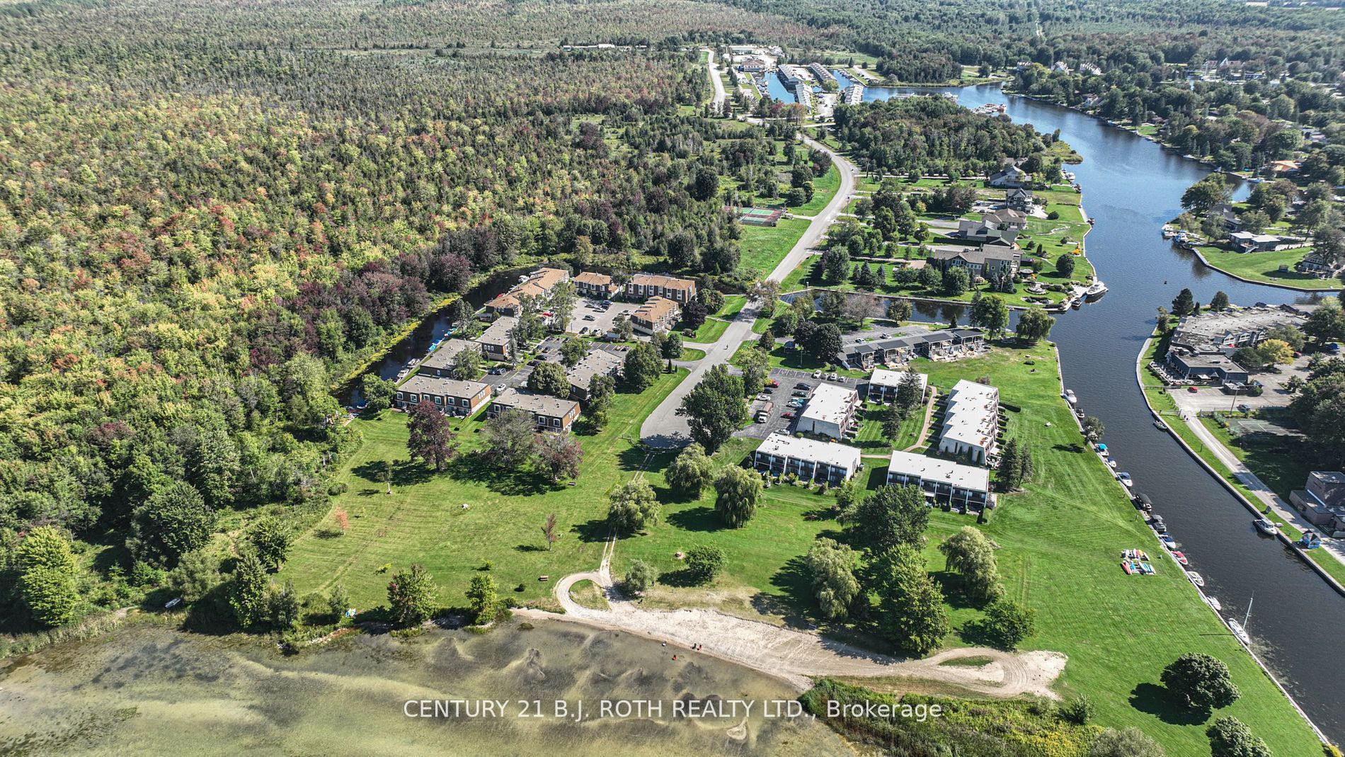 3 Paradise Boulevard 6, Ramara, ON L0K 1B0 photo 2