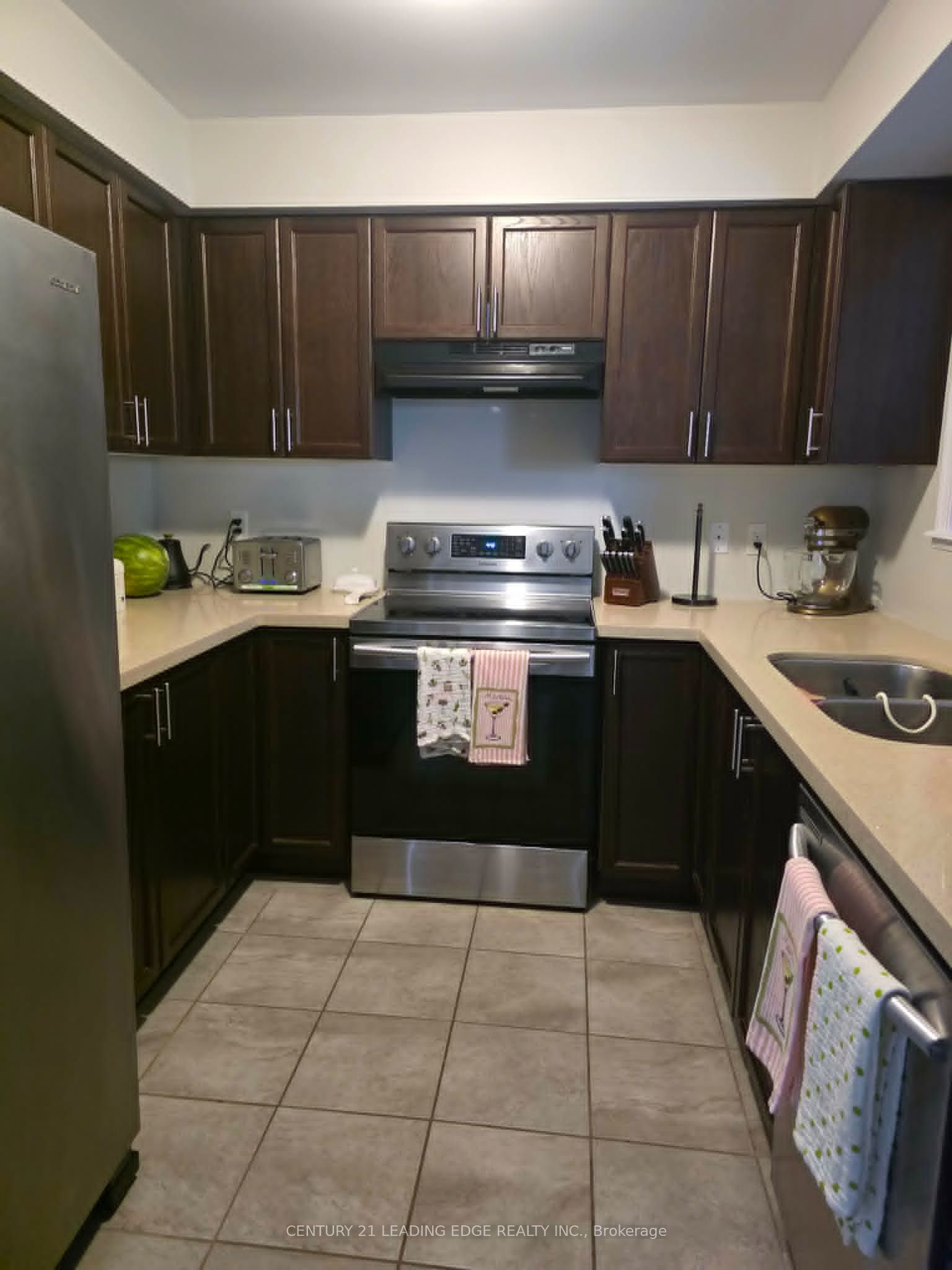 21 Franks Way, Barrie, ON L4N 3J1 photo 5
