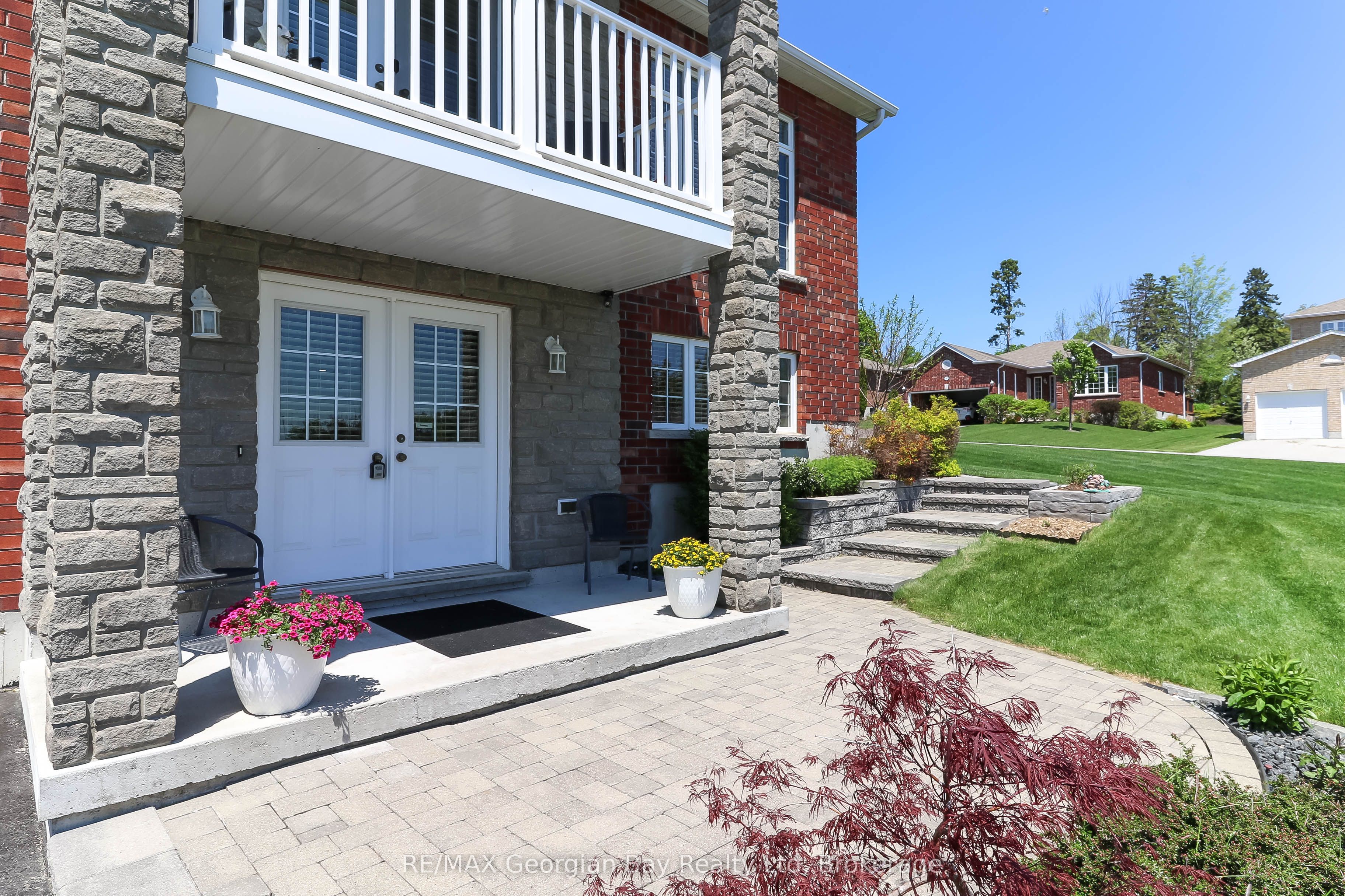 936 Jordeli Lane, Midland, ON L4R 0A6 photo 4