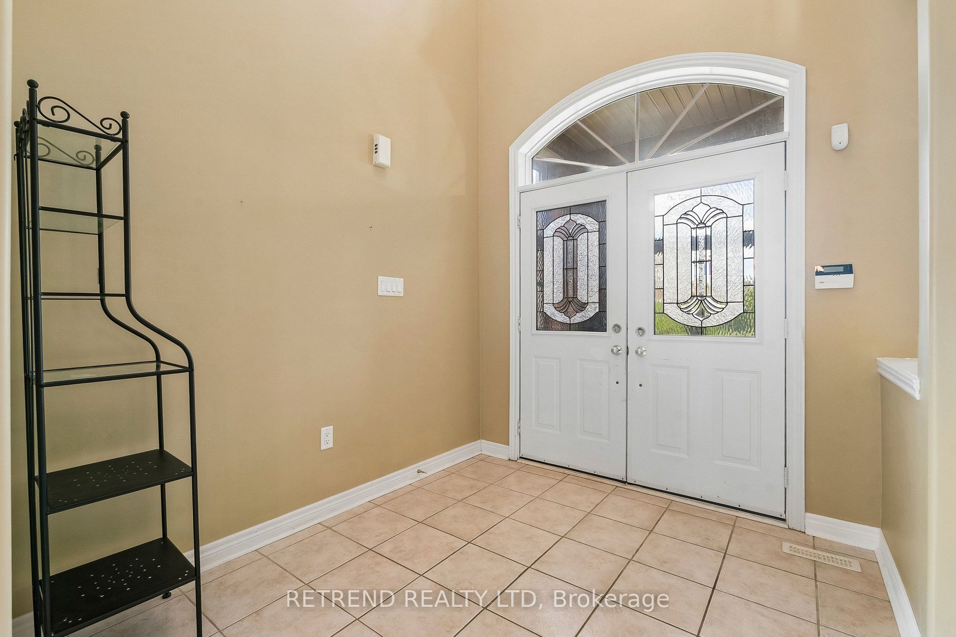 36 Sandringham Drive, Barrie, ON L4N 0J9 photo 3