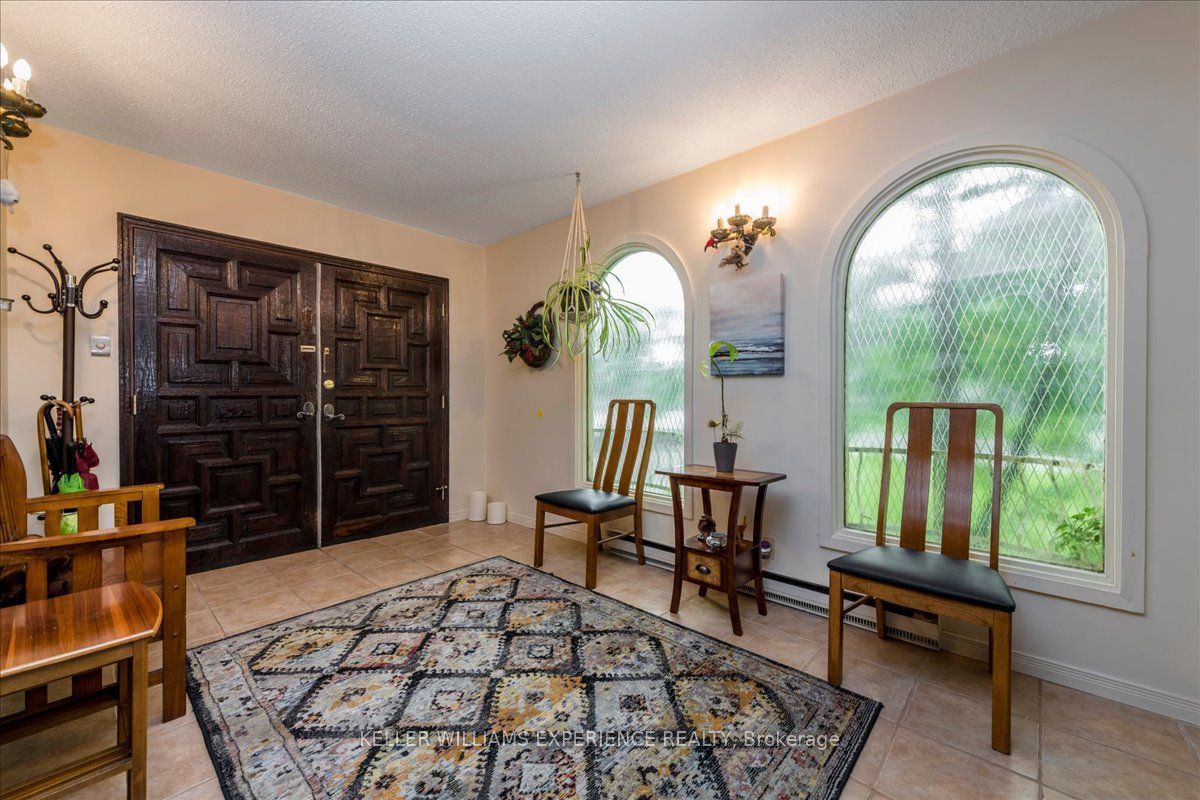 298 Seventh Street, Midland, ON L4R 3Z9 photo 4