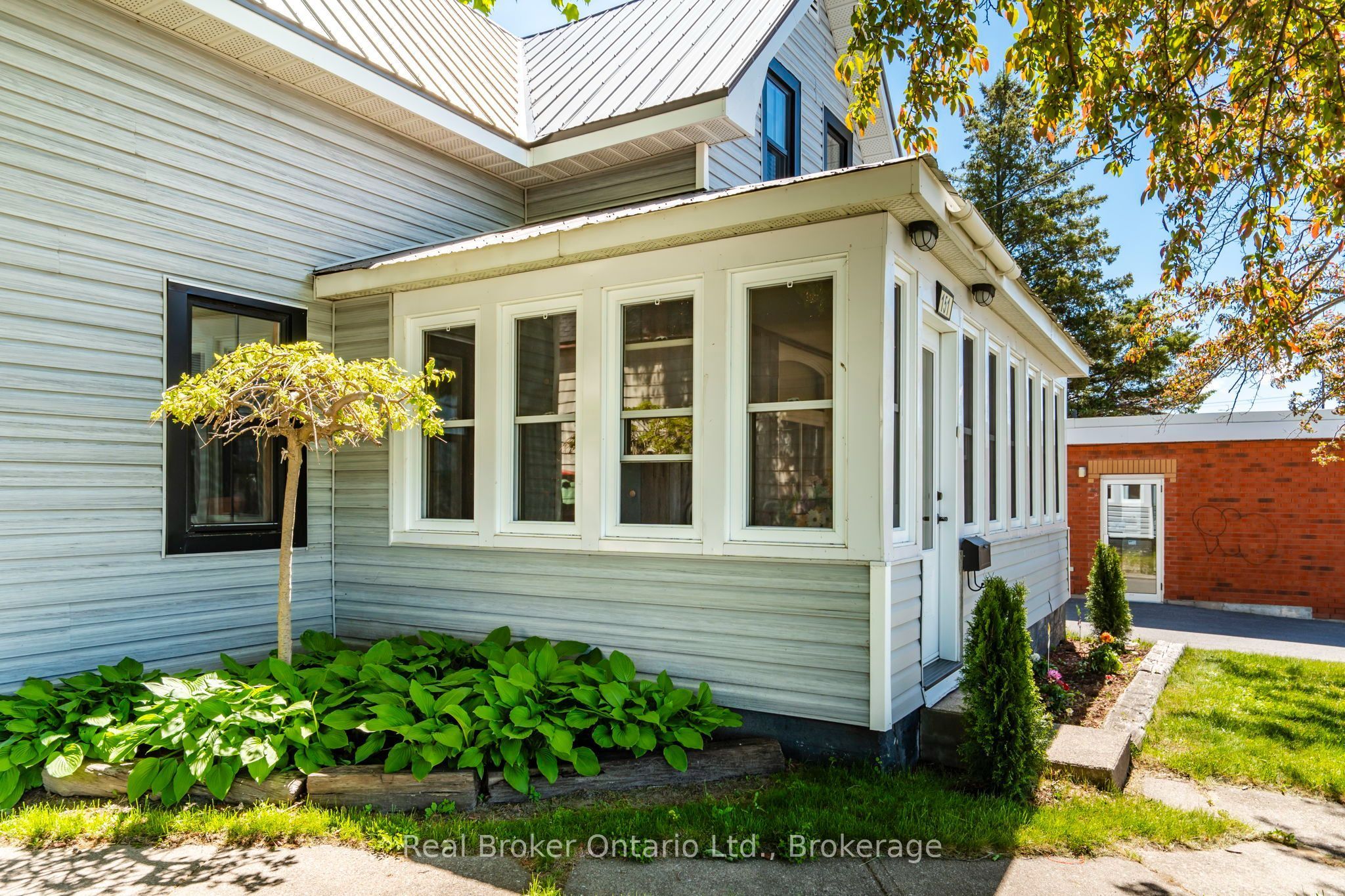 151 Main Street, Penetanguishene, ON L9M 1L7 photo 5