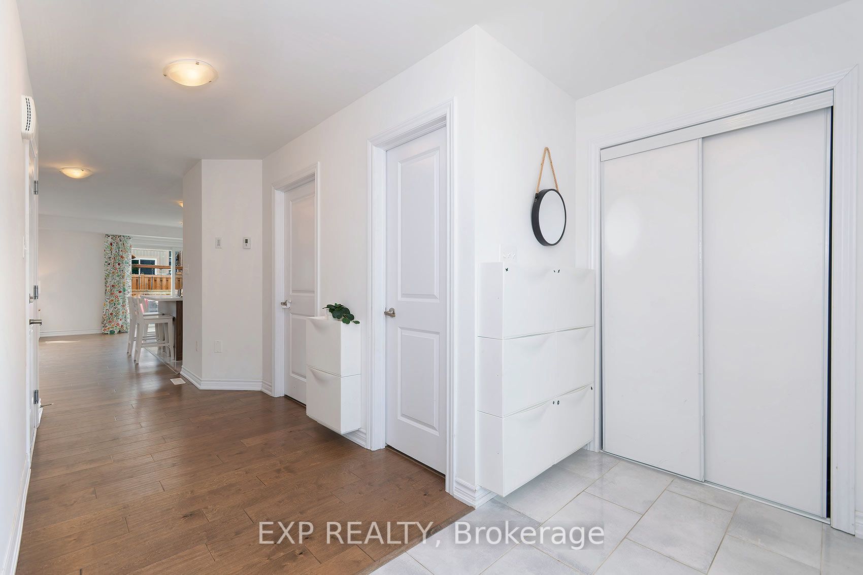 106 Mabern Street, Barrie, ON L9J 0H8 photo 4