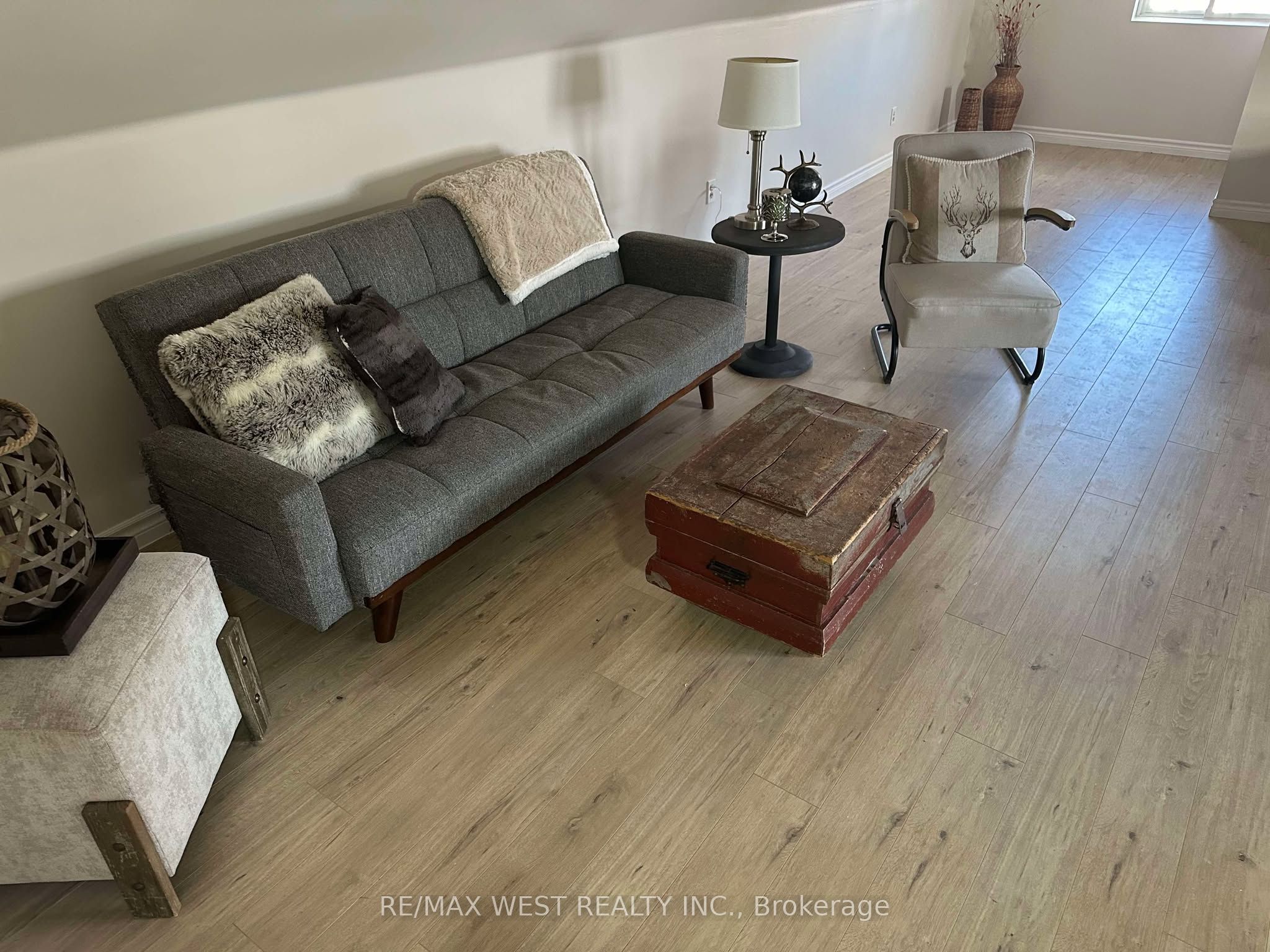39 Westmount Drive S, Orillia, ON L3V 6C8 photo 3