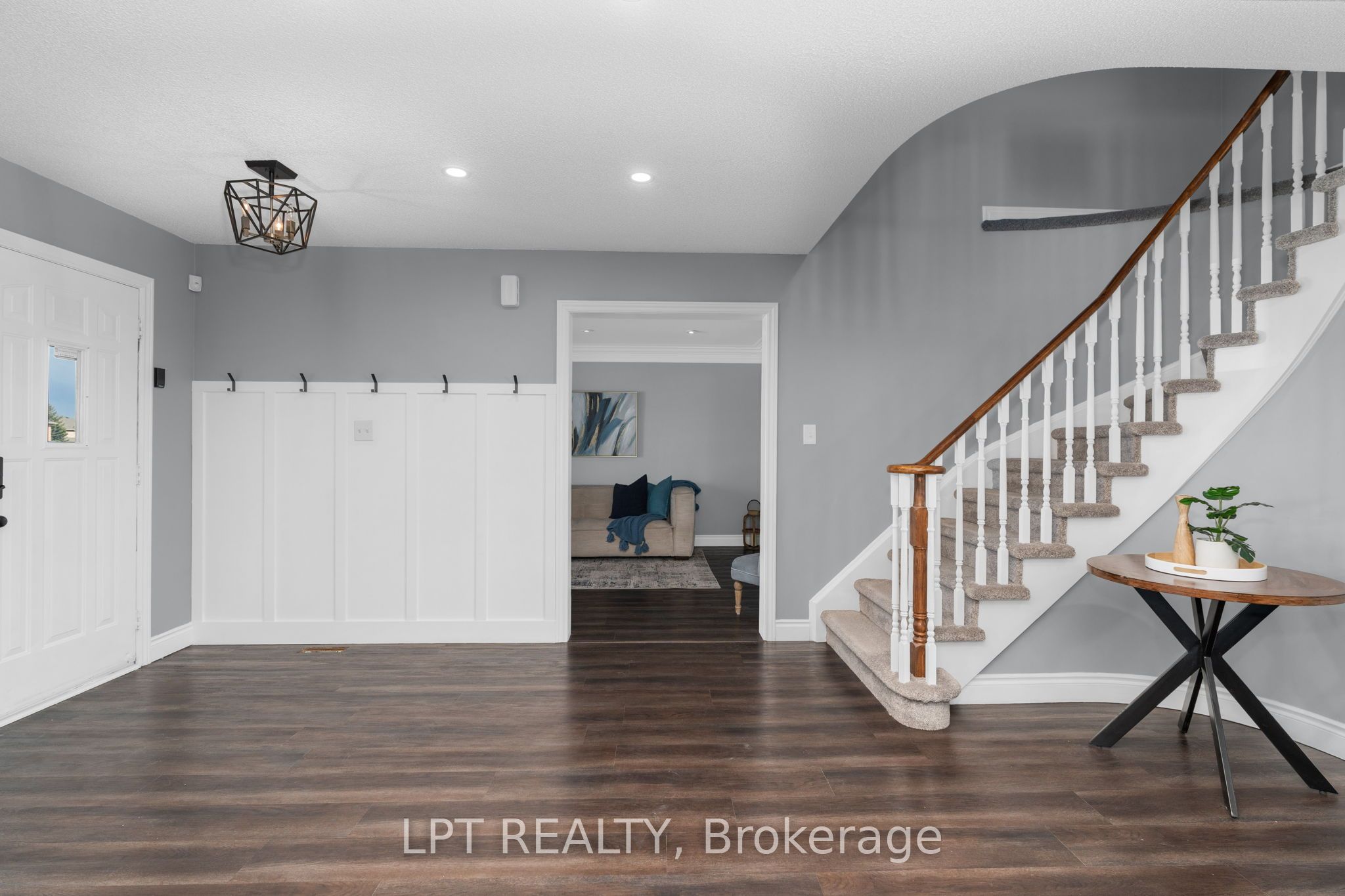 47 Northview Crescent, Barrie, ON L4N 9T4 photo 4