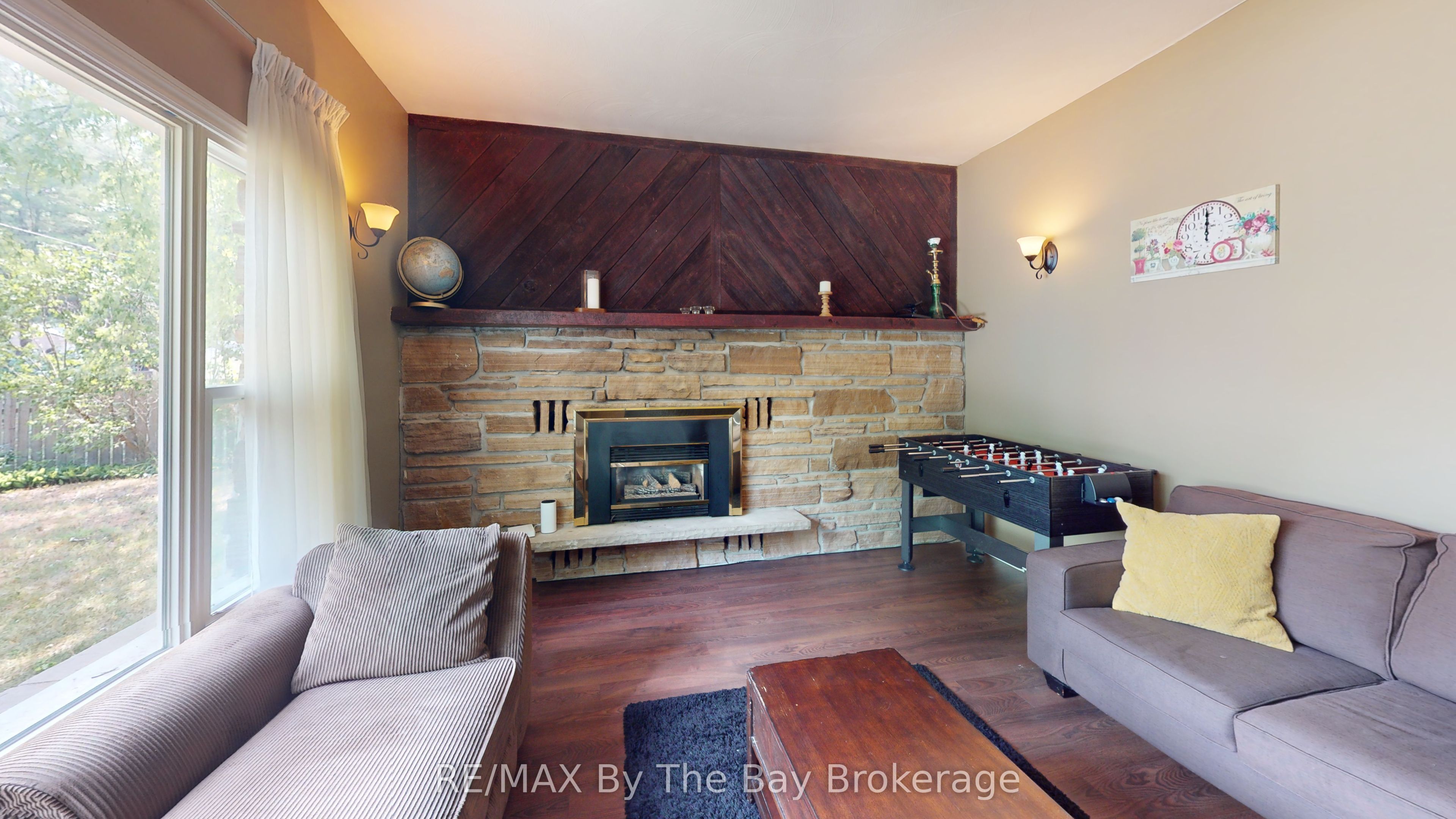 178 Oxbow Park Drive, Wasaga Beach, ON L9Z 2V7 photo 4