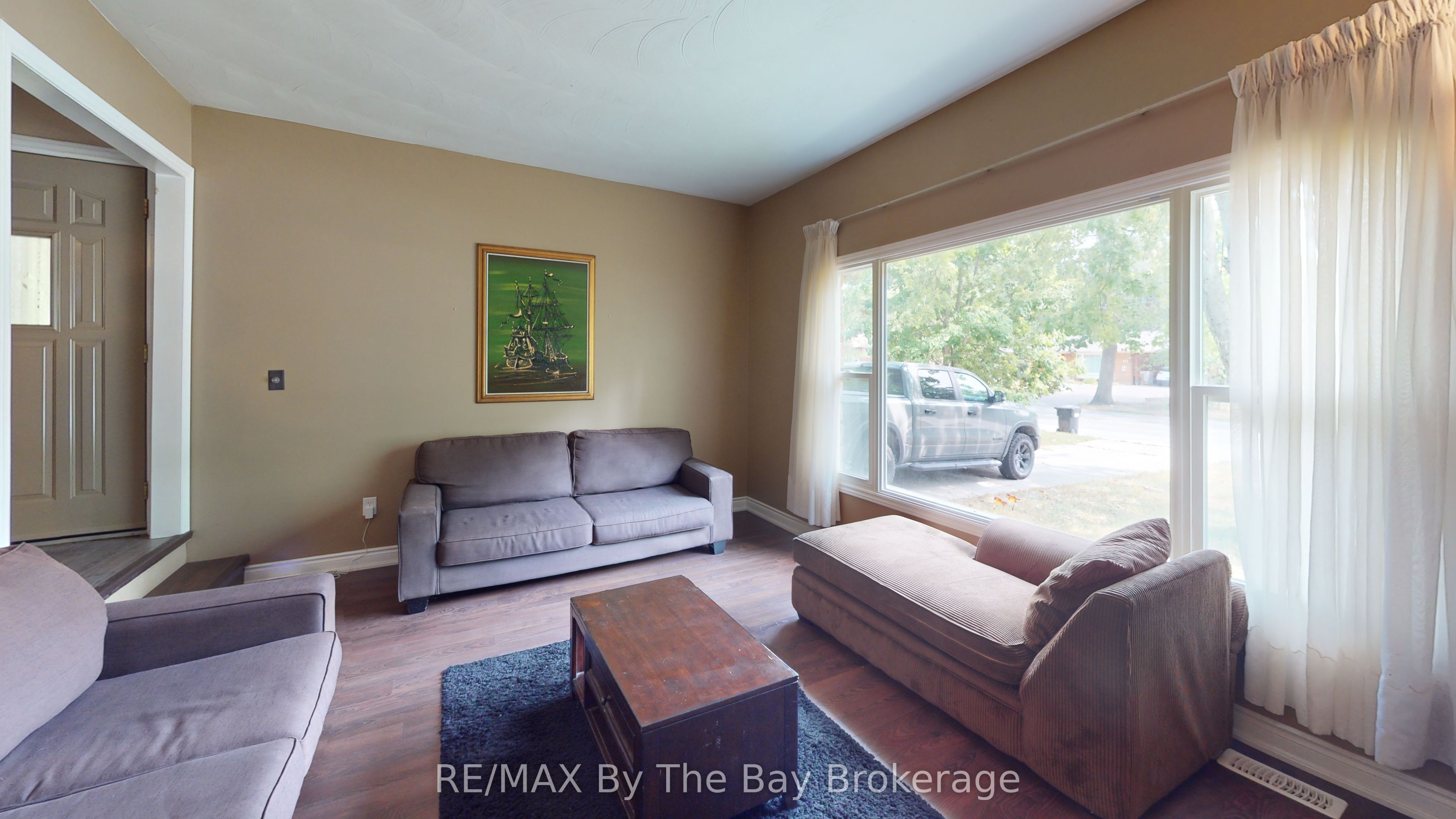 178 Oxbow Park Drive, Wasaga Beach, ON L9Z 2V7 photo 5