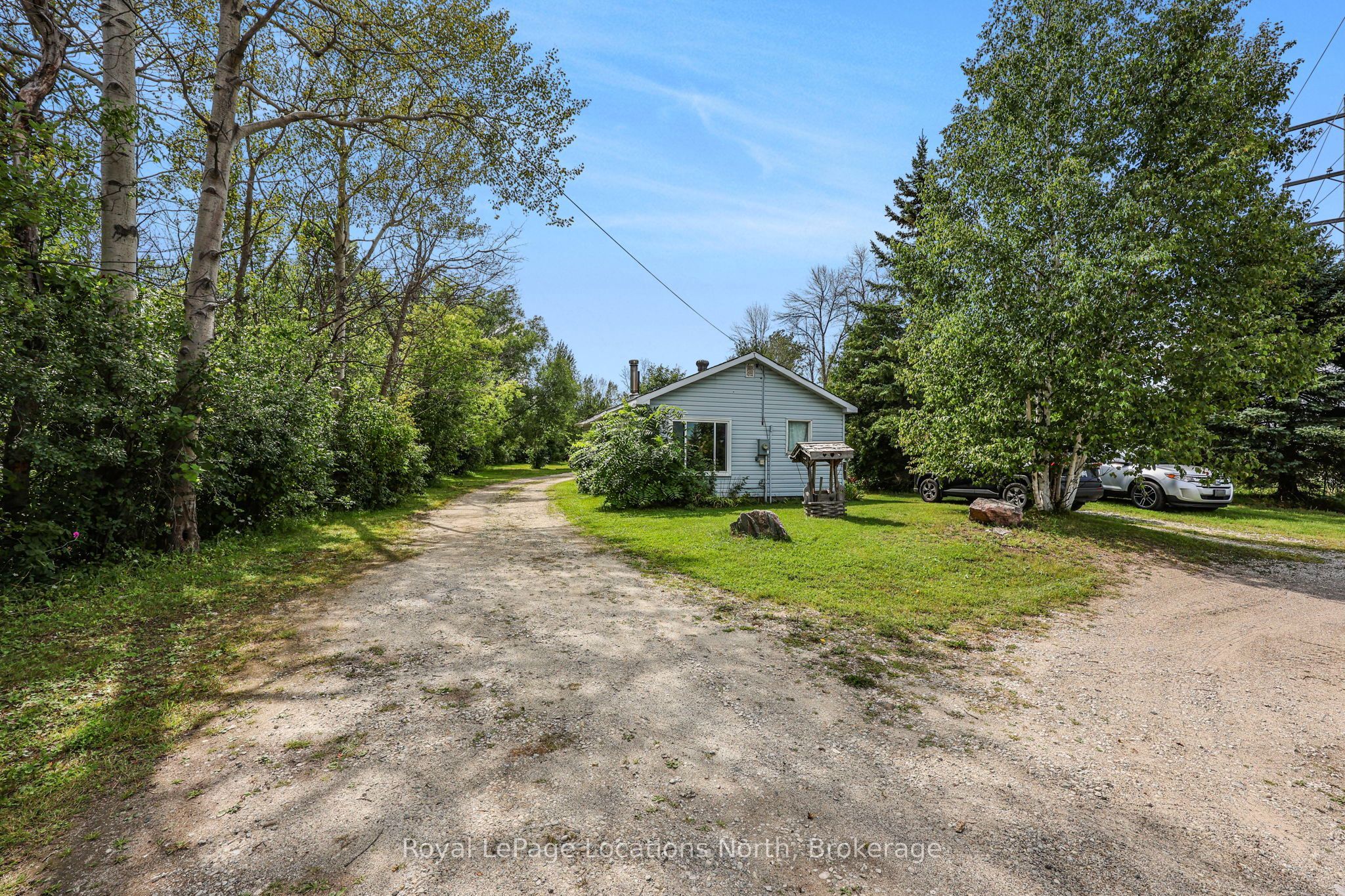 9031 Beachwood Road, Wasaga Beach, ON L9Z 2X9 photo 2