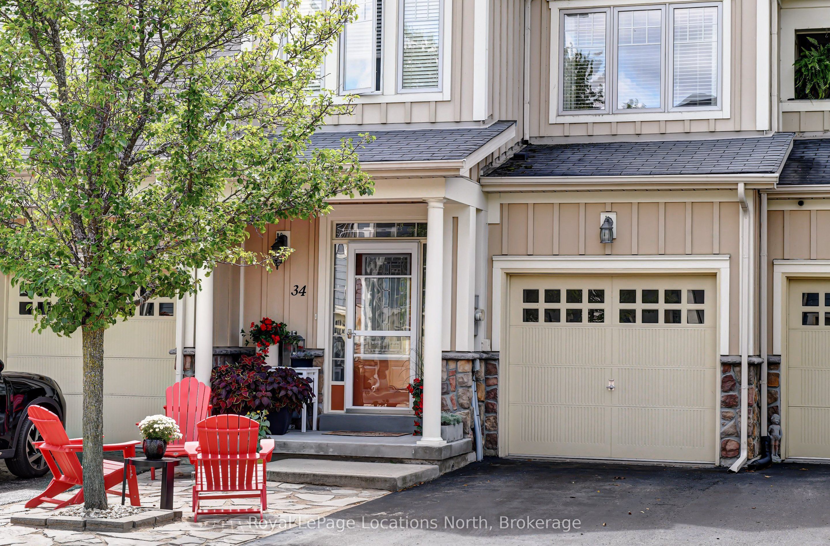 34 Savannah Crescent, Wasaga Beach, ON L9Z 0E7 photo 3