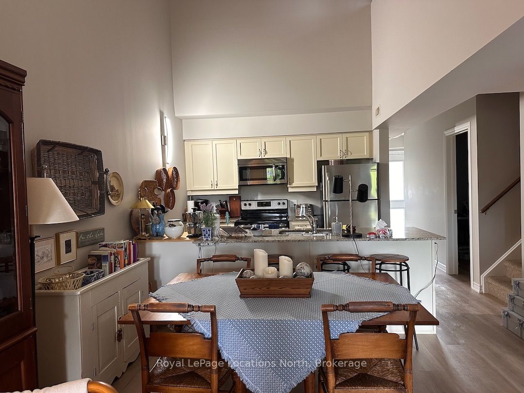 1 BRANDY LANE Drive 304, Collingwood, ON L9Y 0X4 photo 3