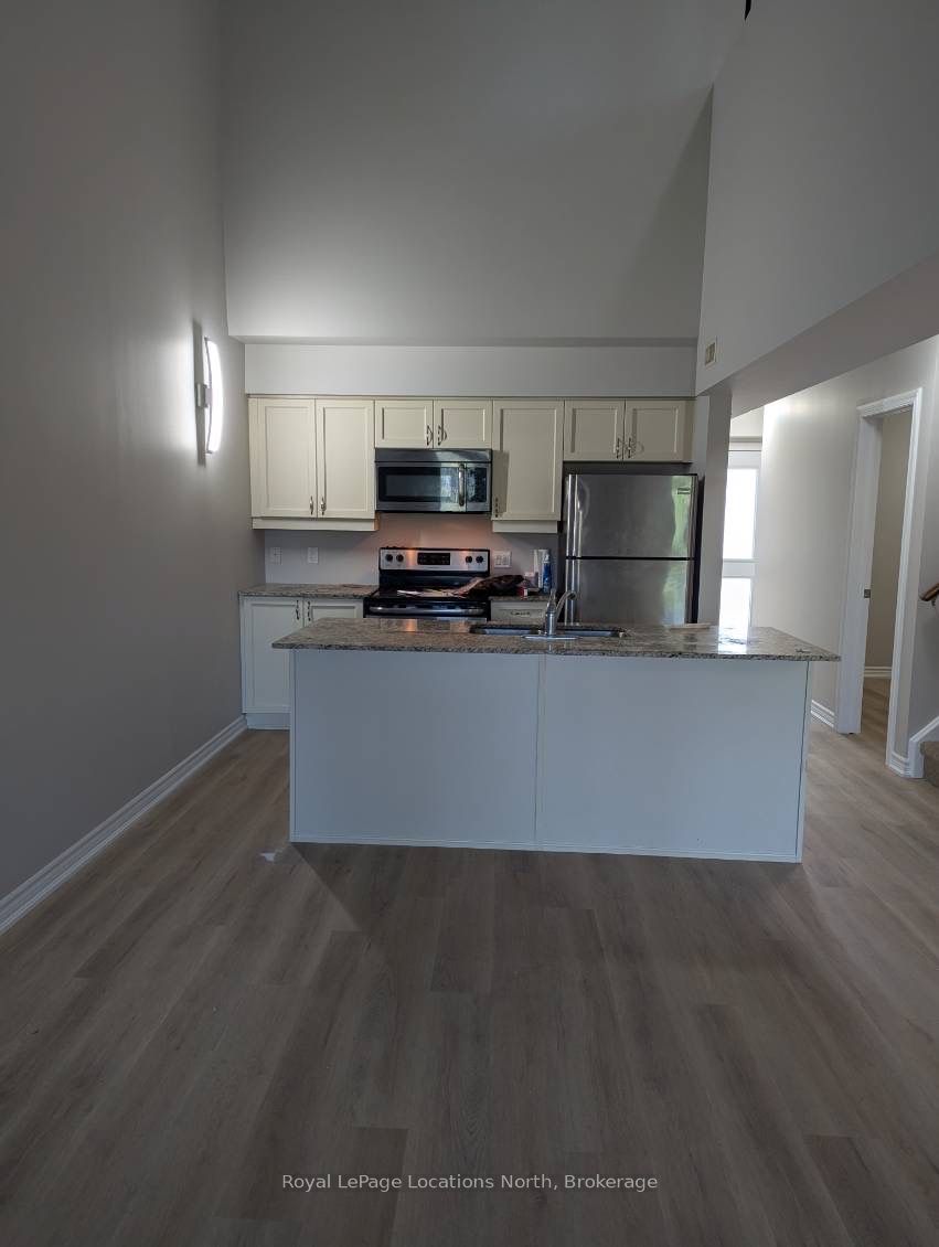1 BRANDY LANE Drive 304, Collingwood, ON L9Y 0X4 photo 4