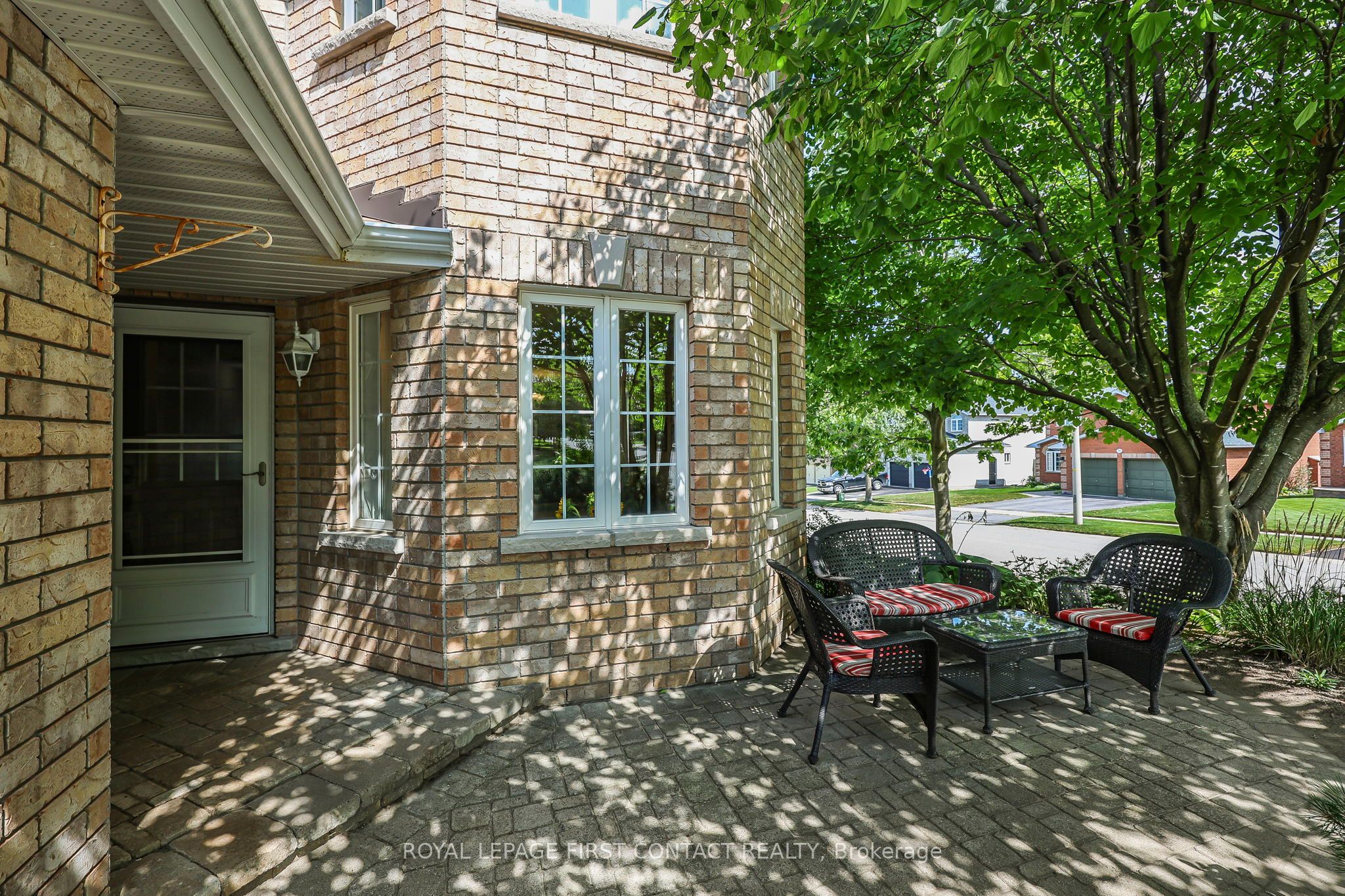 1 Brown Wood Drive, Barrie, ON L4M 6N4 photo 4