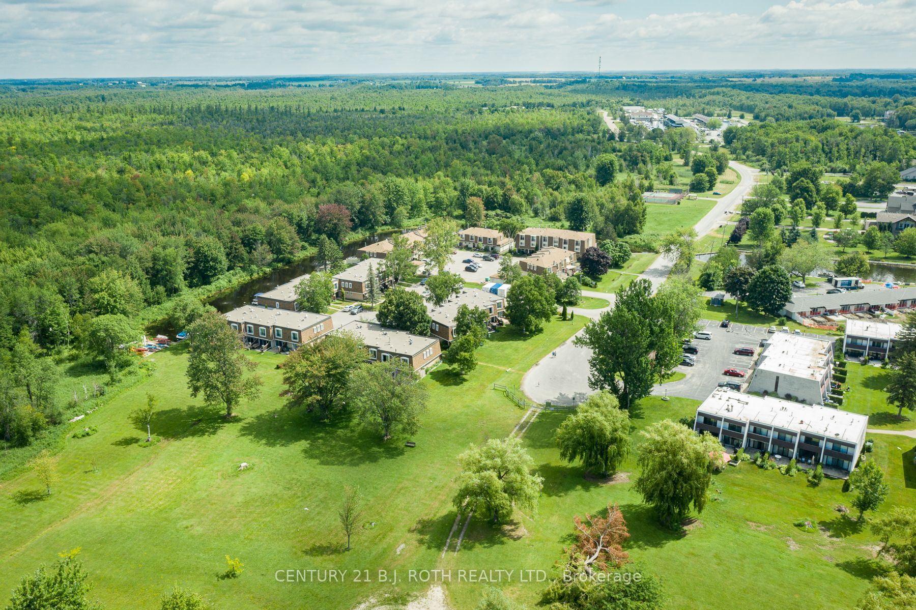 2 Paradise Boulevard Unit 19, Ramara, ON L0K 1B0 photo 5