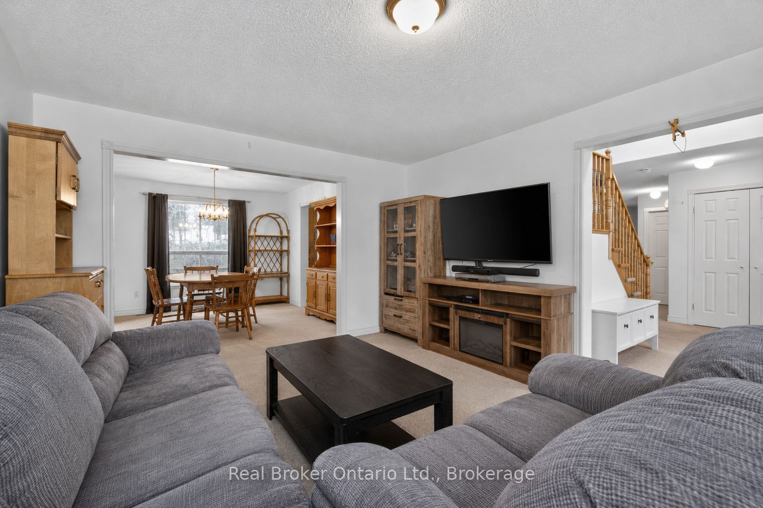 11 Campbell Court, Springwater, ON L0L 1V0 photo 2
