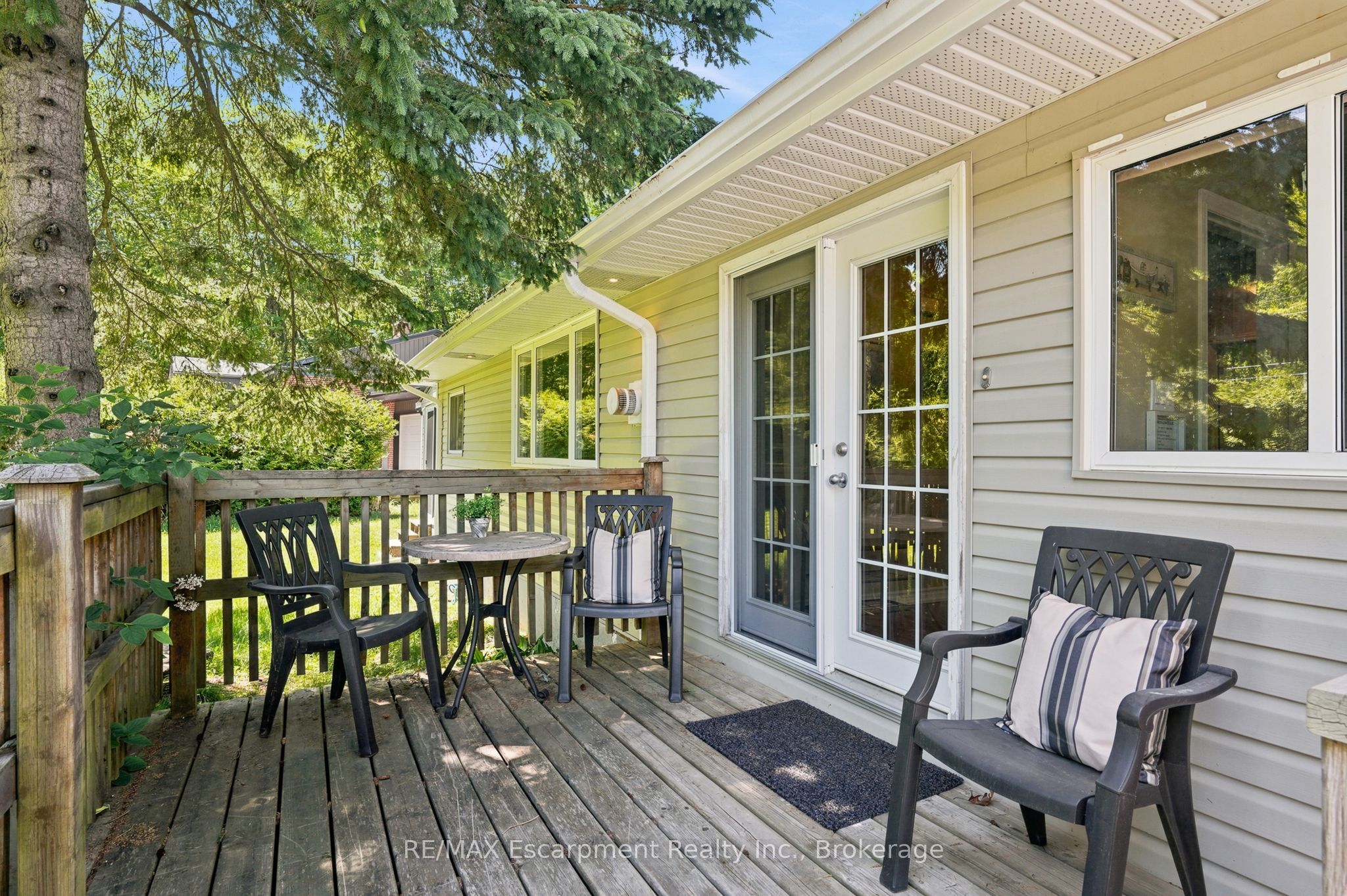 16 Hiawatha Road, Tiny, ON L9M 0B1 photo 5