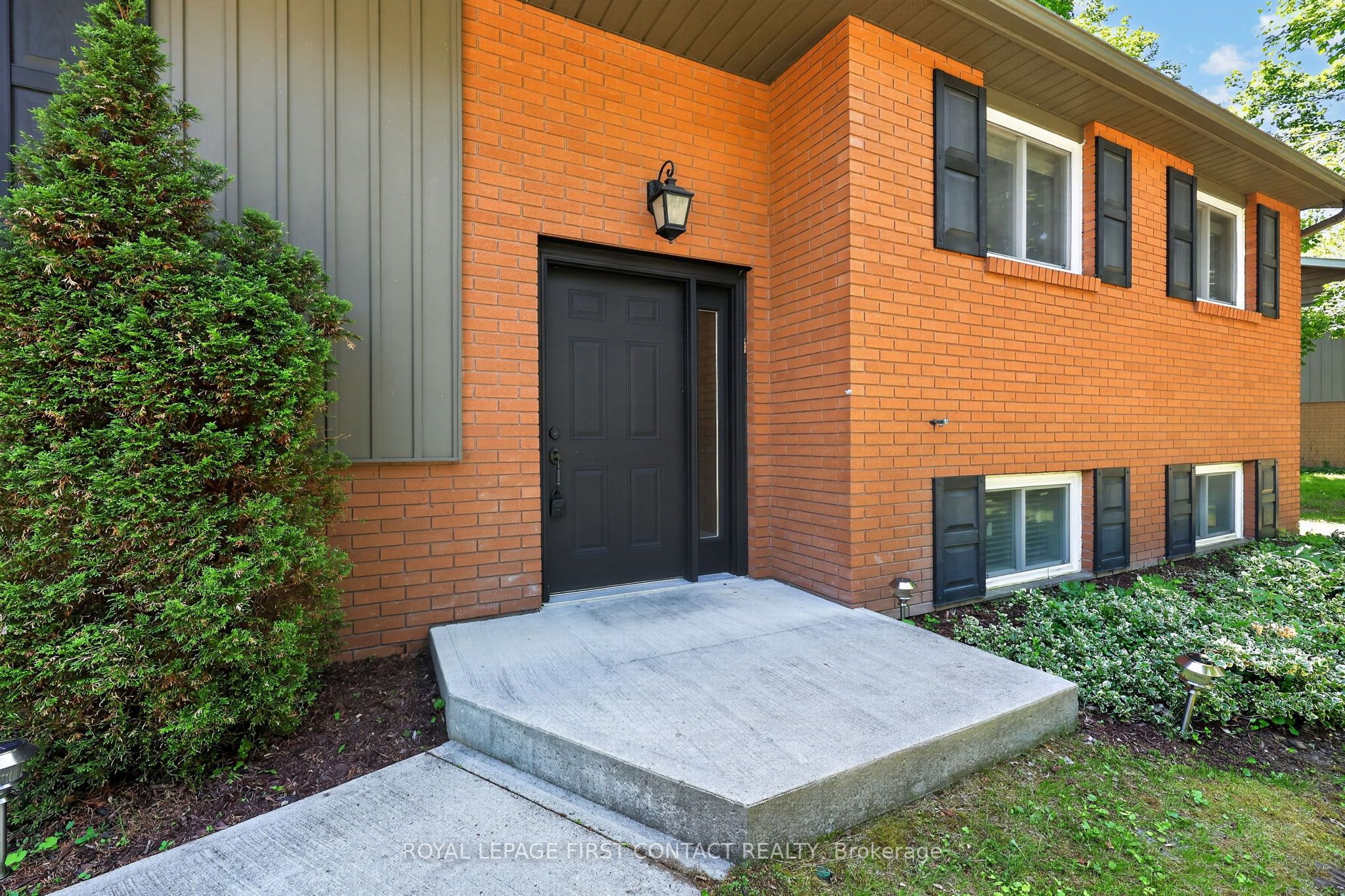 60 Willow Landing Road, Springwater, ON L9X 0P9 photo 4