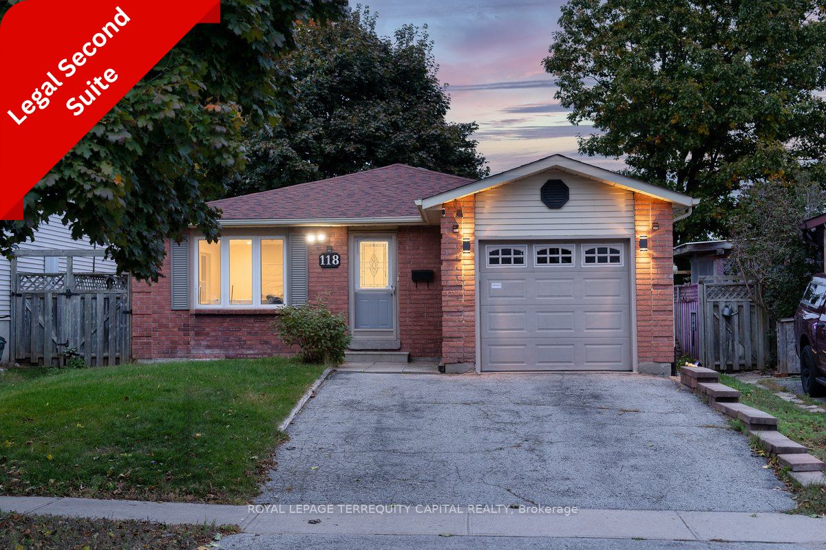 118 Shakespeare Crescent Upper, Barrie, ON L4N 6B6