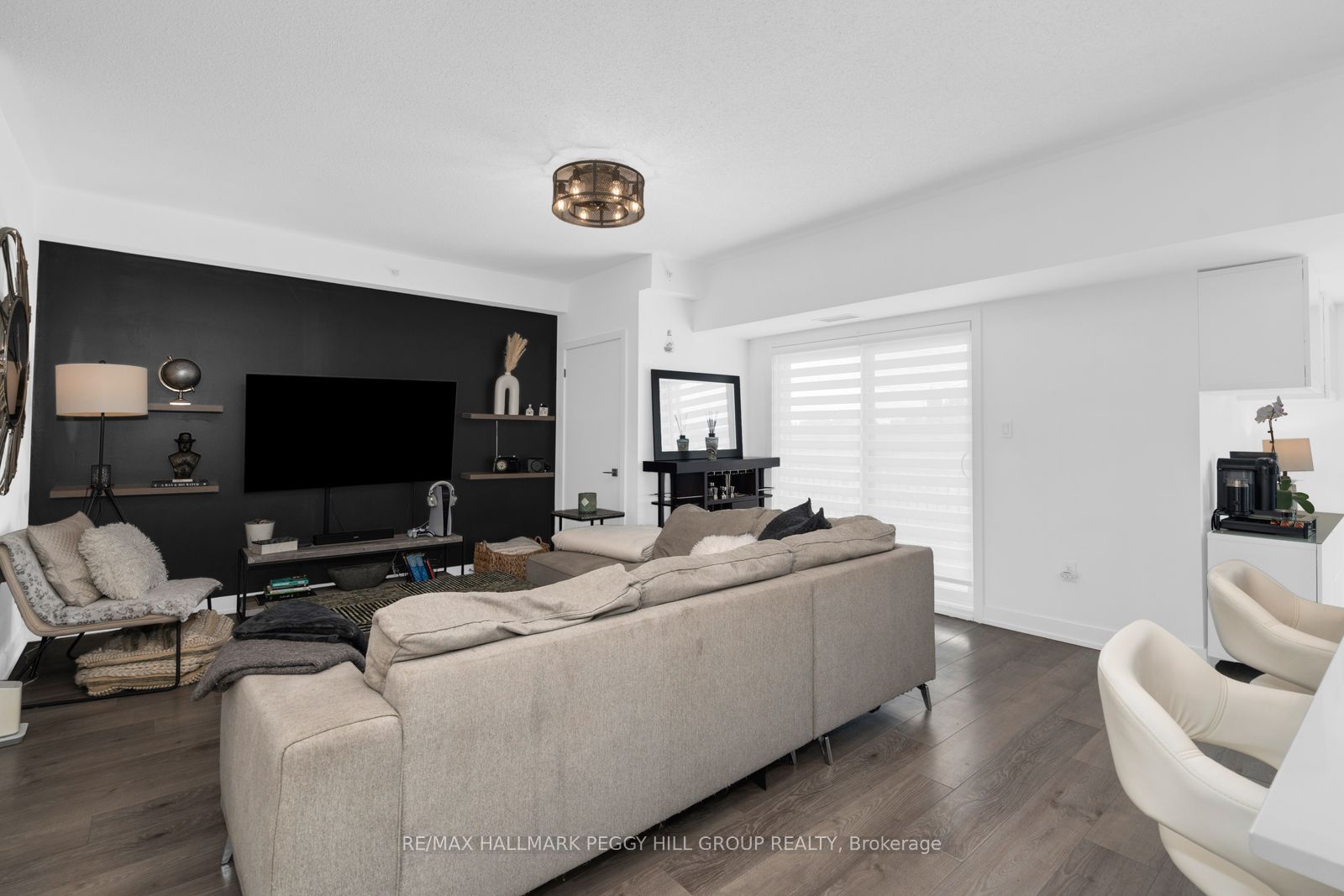 10 Culinary Lane 602, Barrie, ON L9J 0K2 photo 5