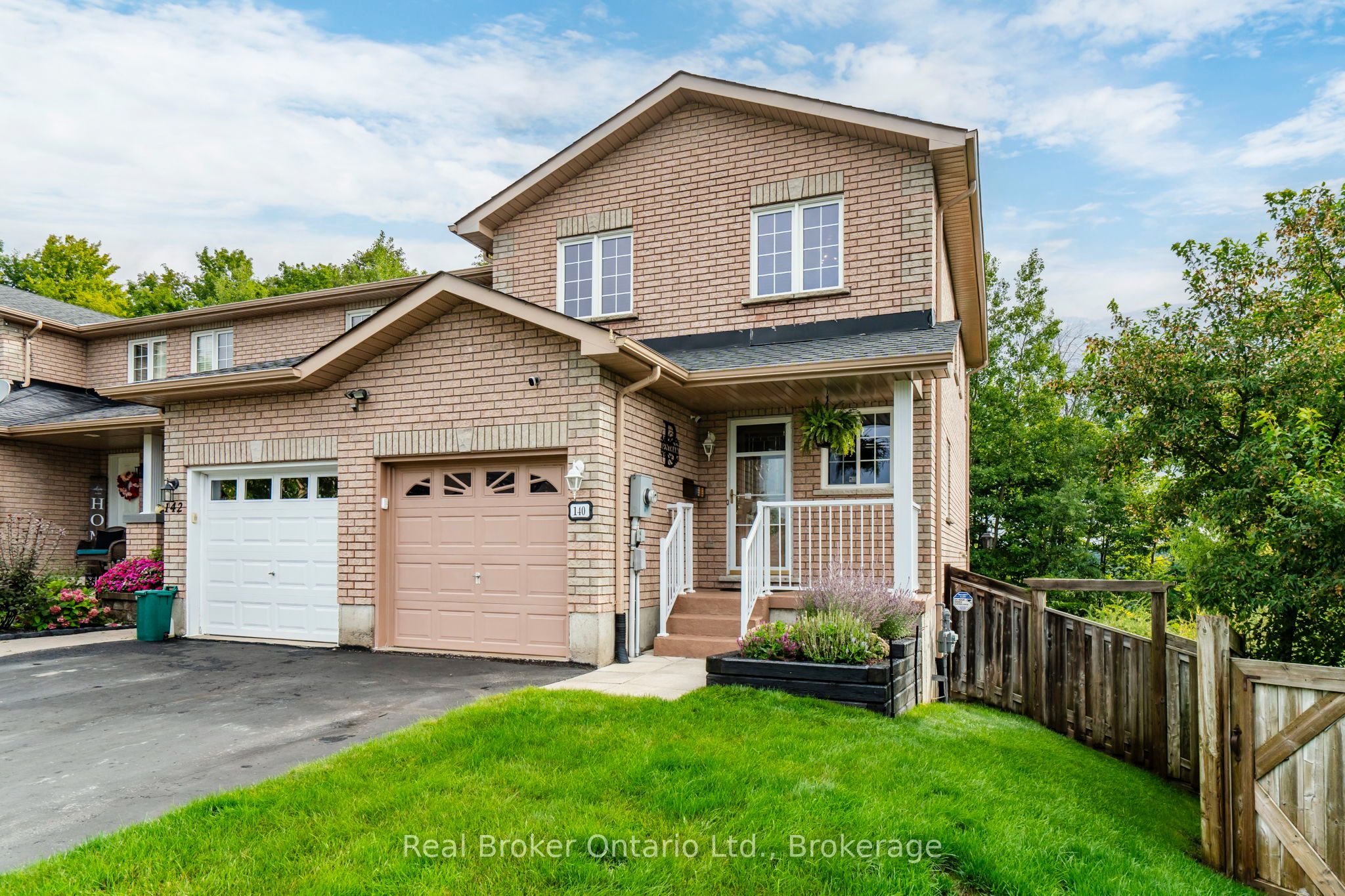 140 Southwinds Crescent, Midland, ON L4R 0A3