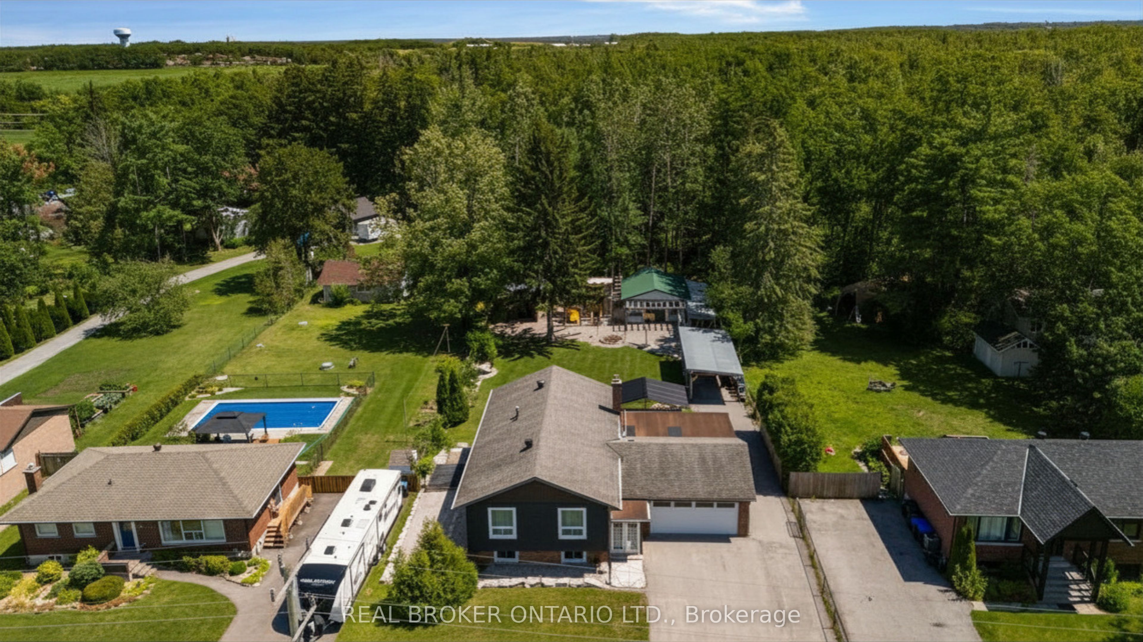 975 Sunnidale Road, Springwater, ON L9X 0T6 photo 2