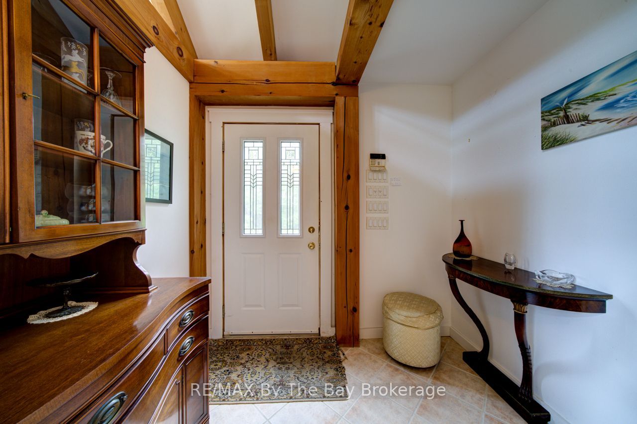 1170 Shore Lane, Wasaga Beach, ON L9Z 1Z8 photo 4