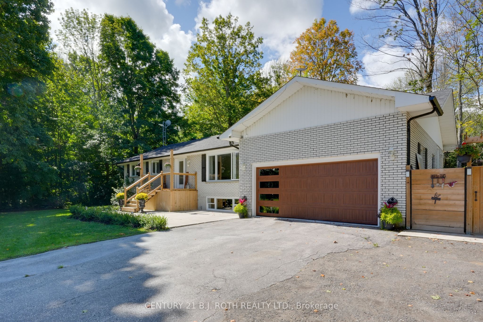 1250 County Road 6 S, Tiny, ON L0L 2T0 photo 5
