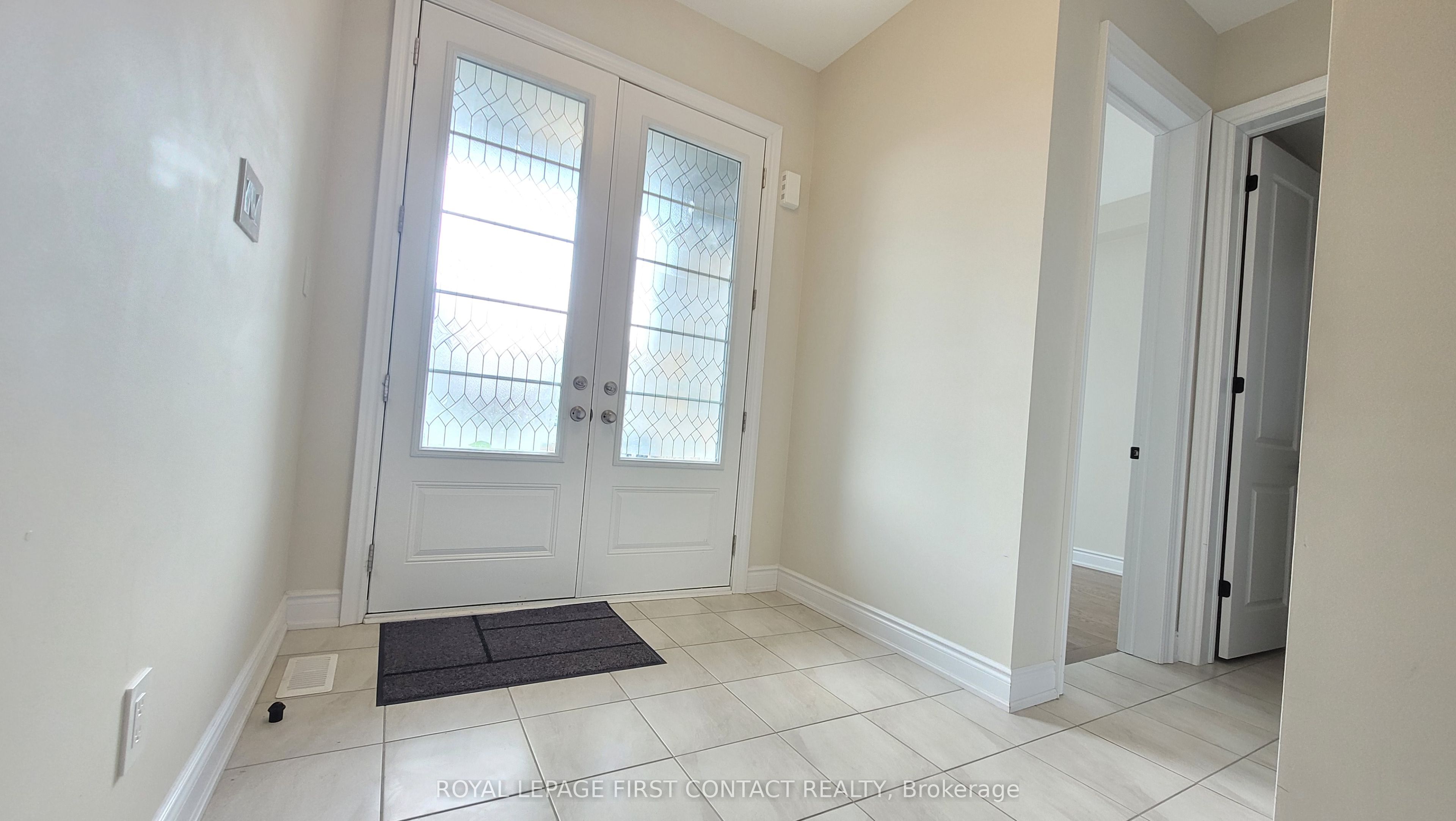 113 BEARBERRY Road, Springwater, ON L0L 1Y3 photo 3