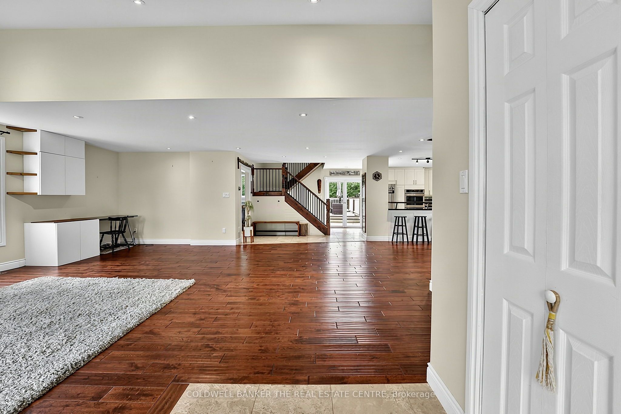 247 Poplar Avenue, Tay, ON L0K 1R0 photo 5