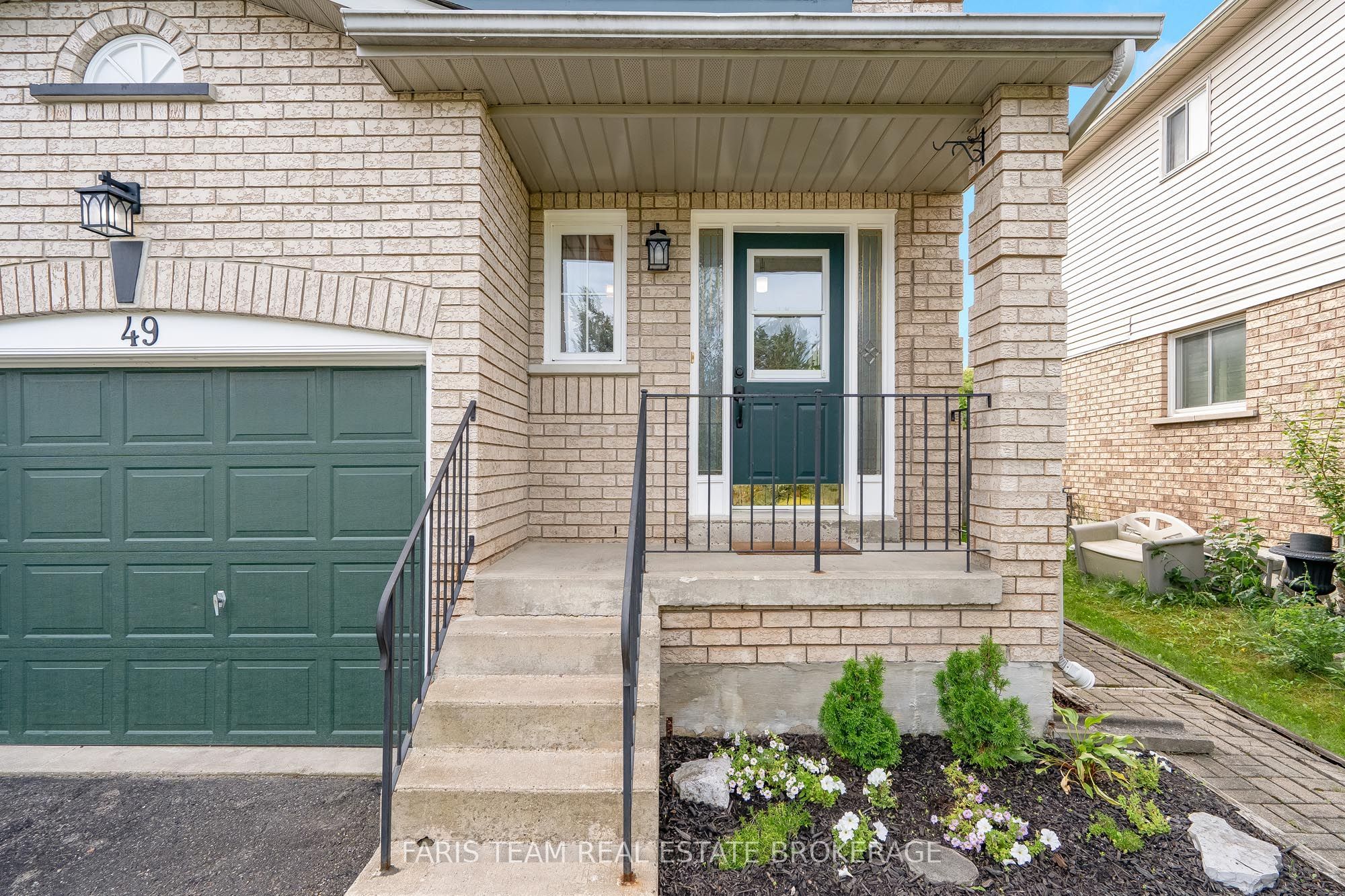 49 Cunningham Drive, Barrie, ON L4N 8L4 photo 3
