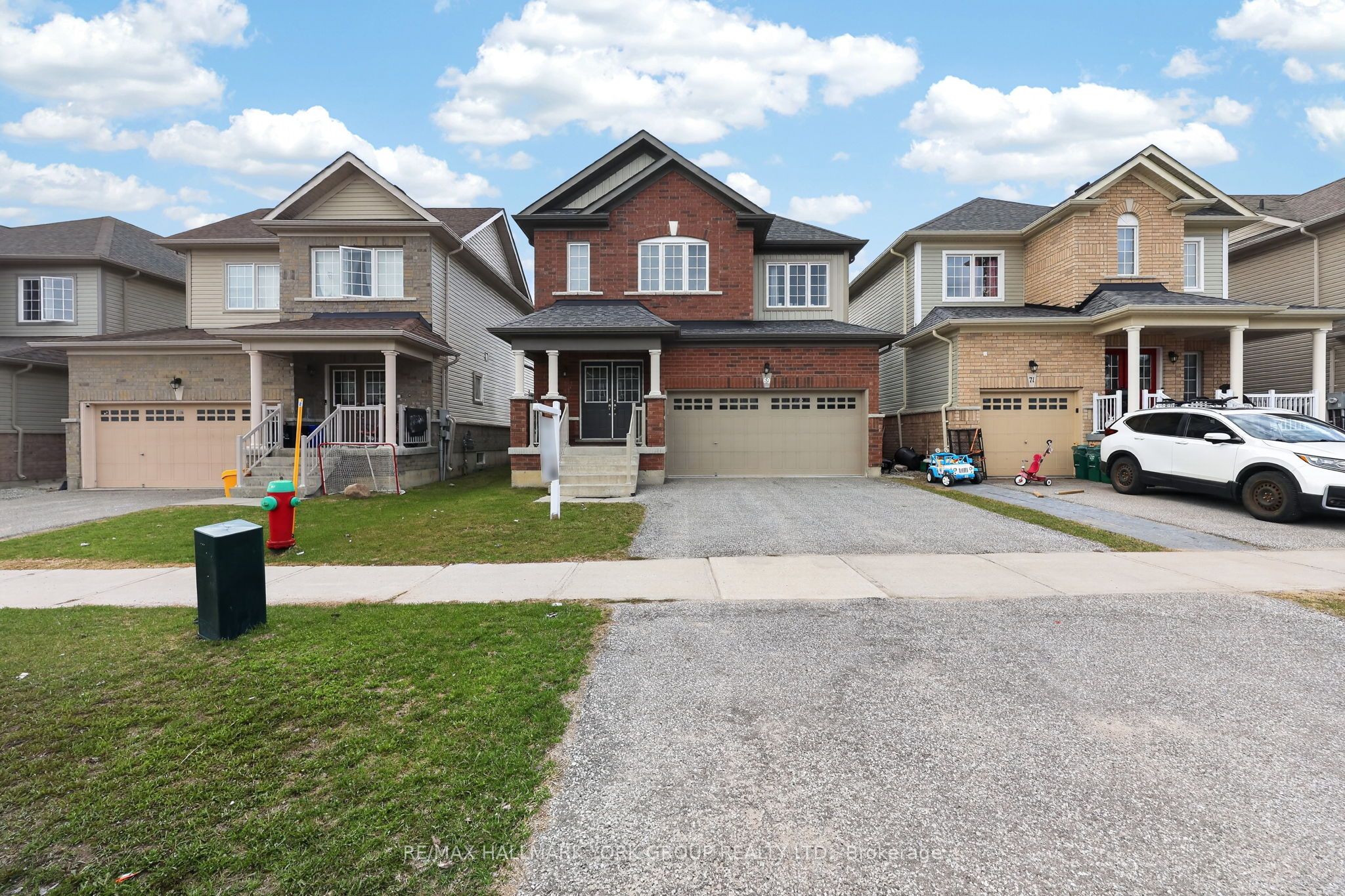 69 DIANA Drive, Orillia, ON L3V 0E2 photo 2