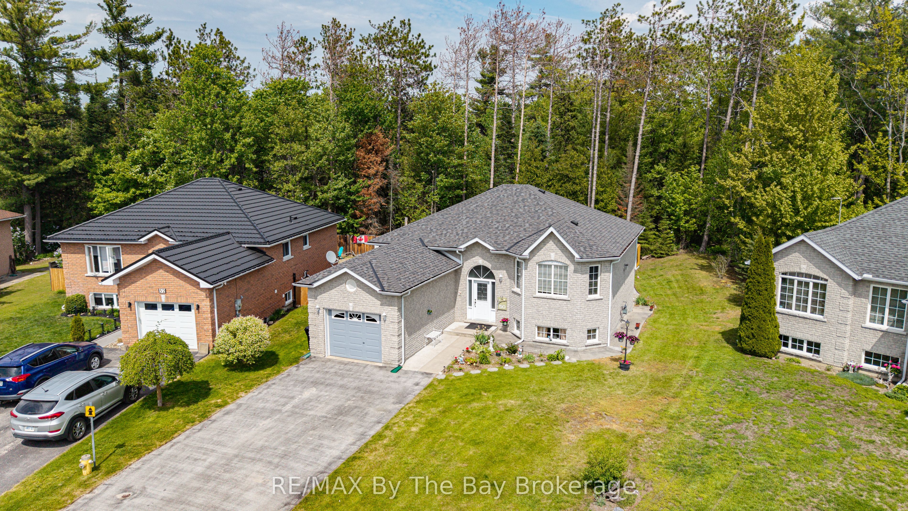 50 Donato Way, Wasaga Beach, ON L9Z 1R9 photo 2
