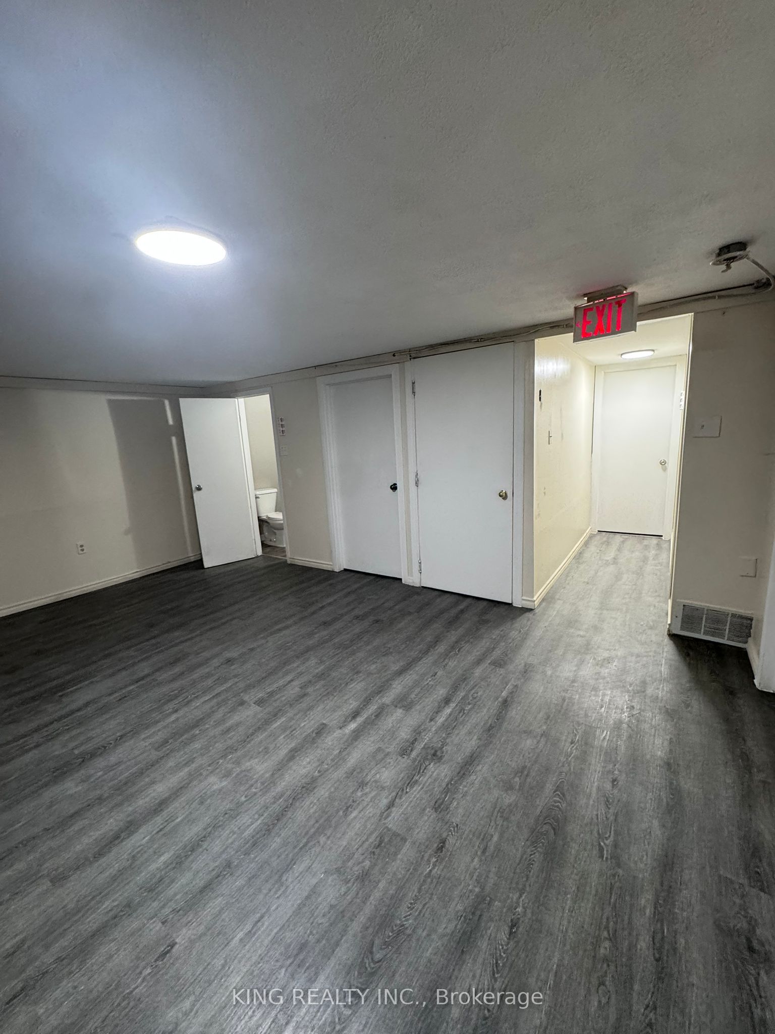 139 Hickling Trail, Barrie, ON L4M 5T7 photo 4